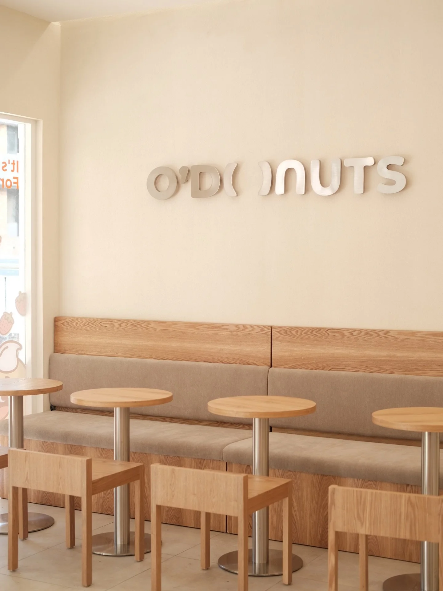 We&rsquo;ve added seating for you to stay and enjoy🧡

Now you can slow down, stay a little longer, and enjoy your donuts with a drink.

O&rsquo;Donuts Chatswood
📍Shop 3, 370 Victoria Avenue, Chatswood

#odonutsau #chatswood #chatswoodeats #sydneyea