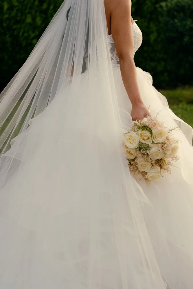 wedding dress aesthetic photography.jpg