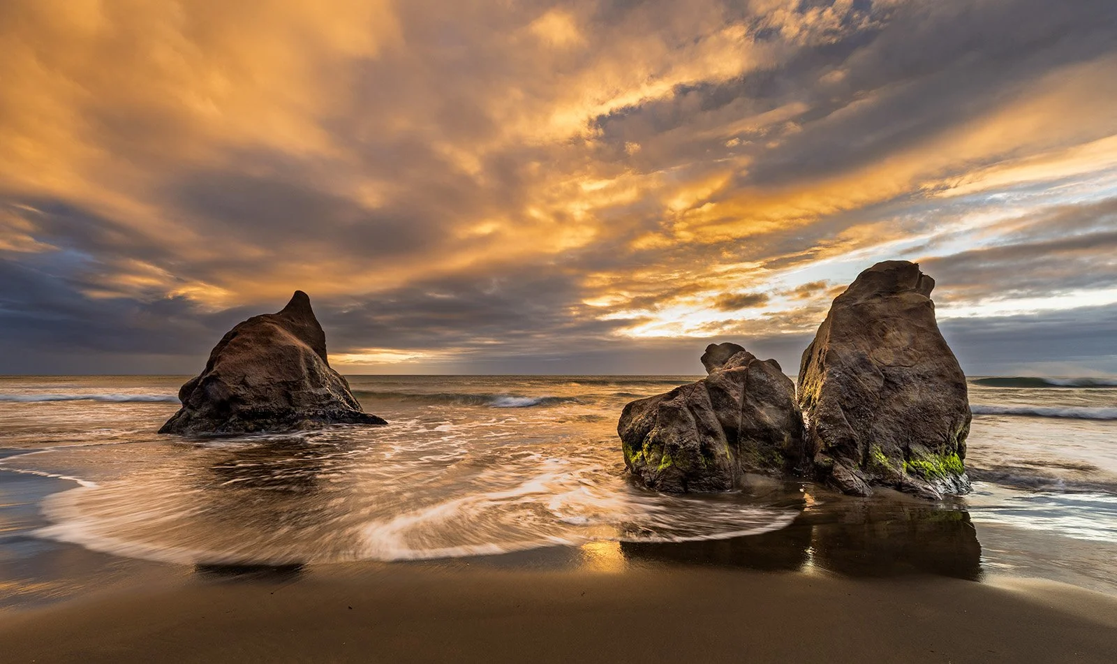 Still Rock, Moving Water