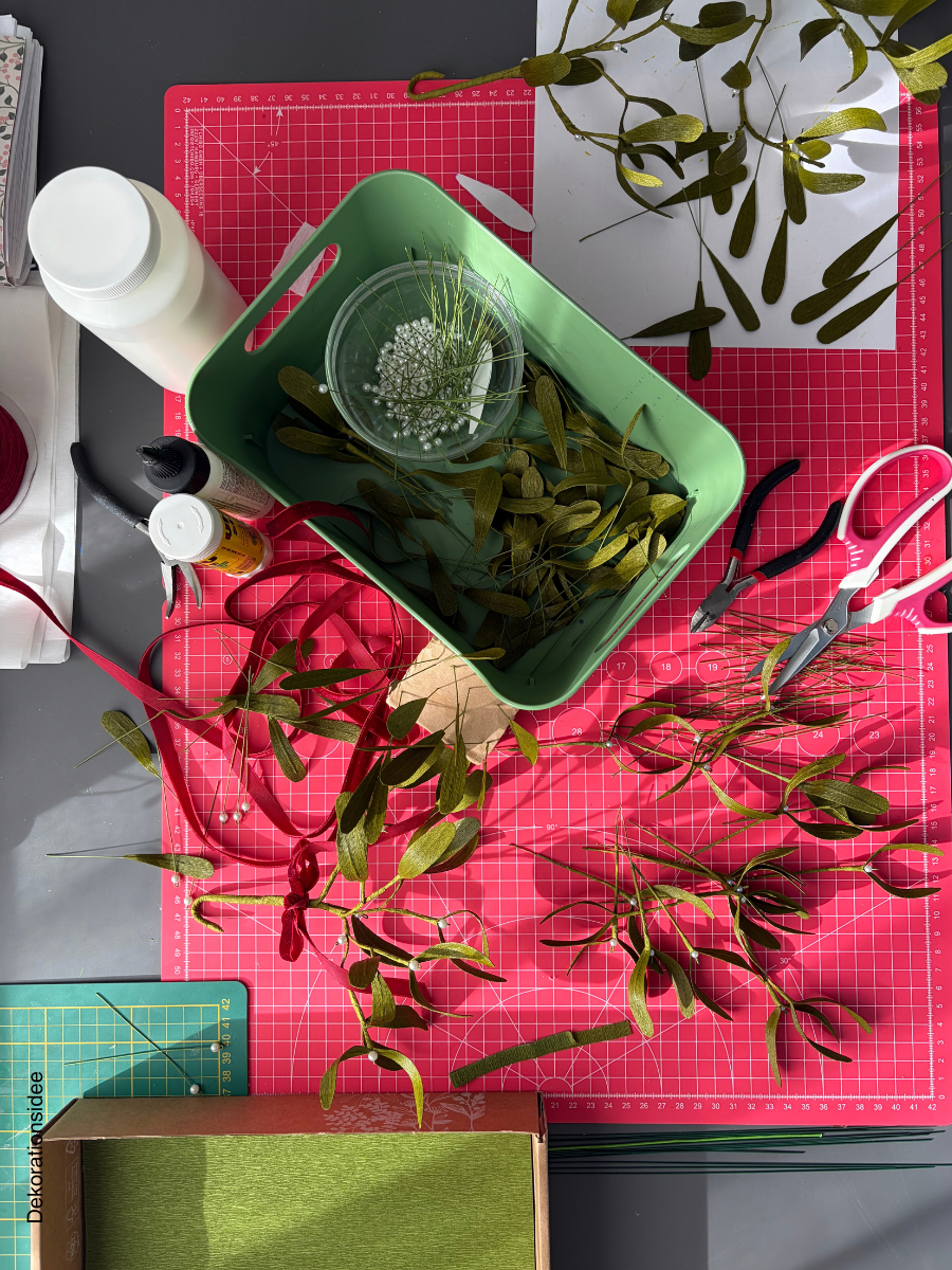 mistelzweig-krepppapier-weihnachtsdeko-4 (2).png