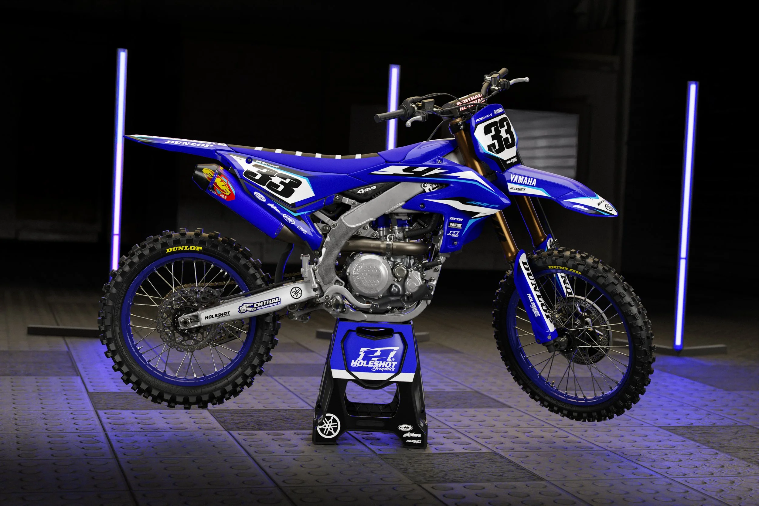 r_yzf_blu_promo1fix.jpg