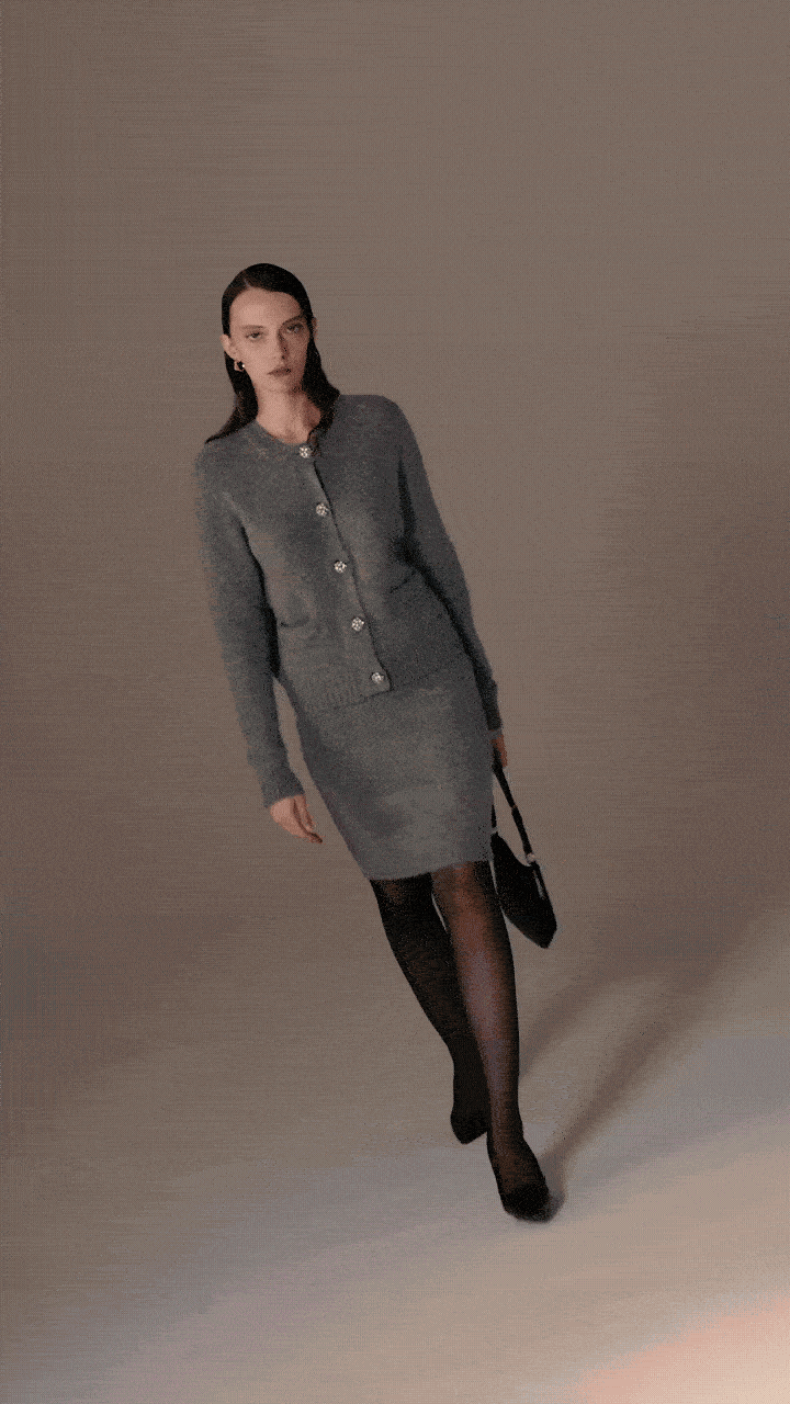 Vogue-X-Prada-Joris-Favraud-02.gif
