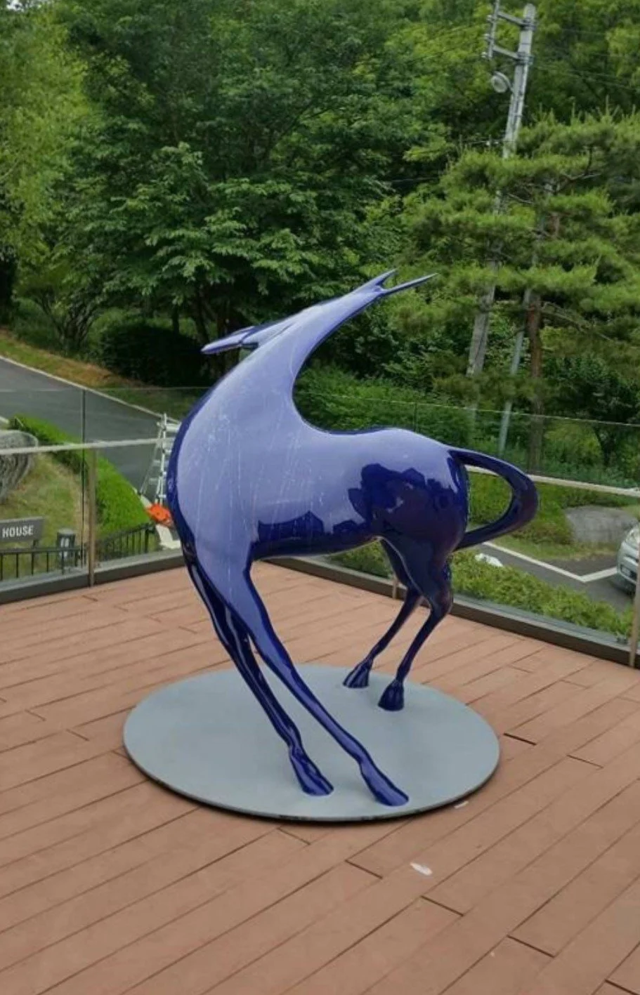 彭弘智 Hung-Chih Peng / 後內經圖之馬180度 — Post-Inner Scripture - Horse 180 Degree