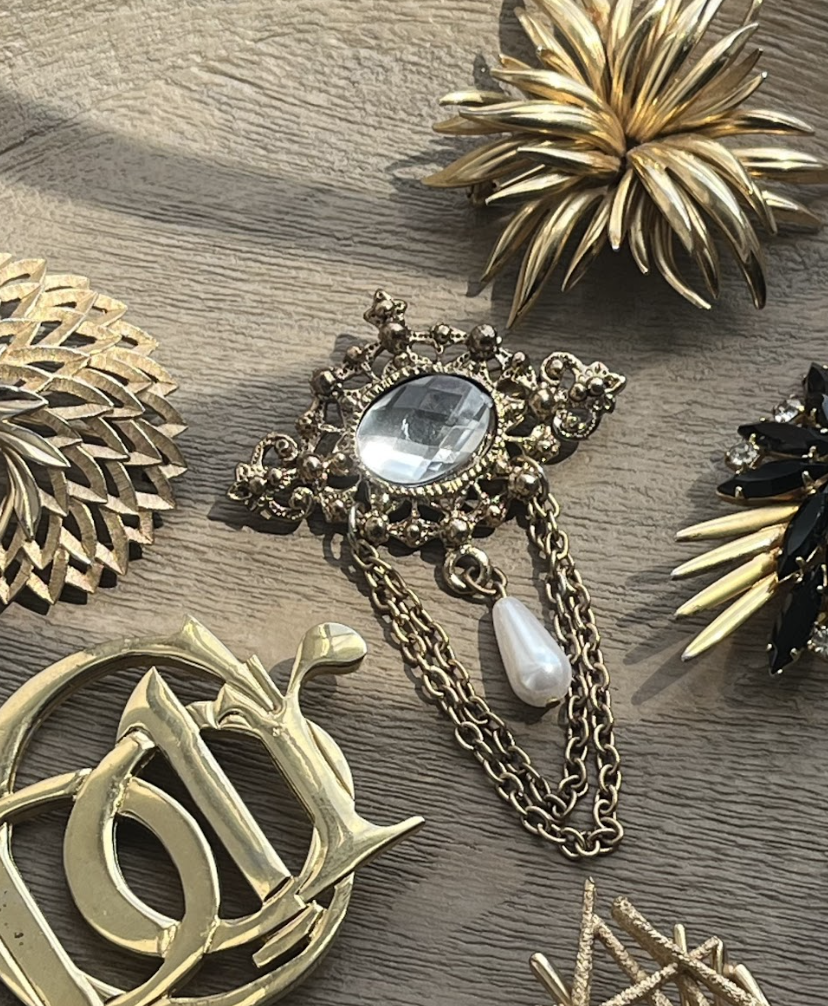 Victorian Chained Brooch with Faux Pearl