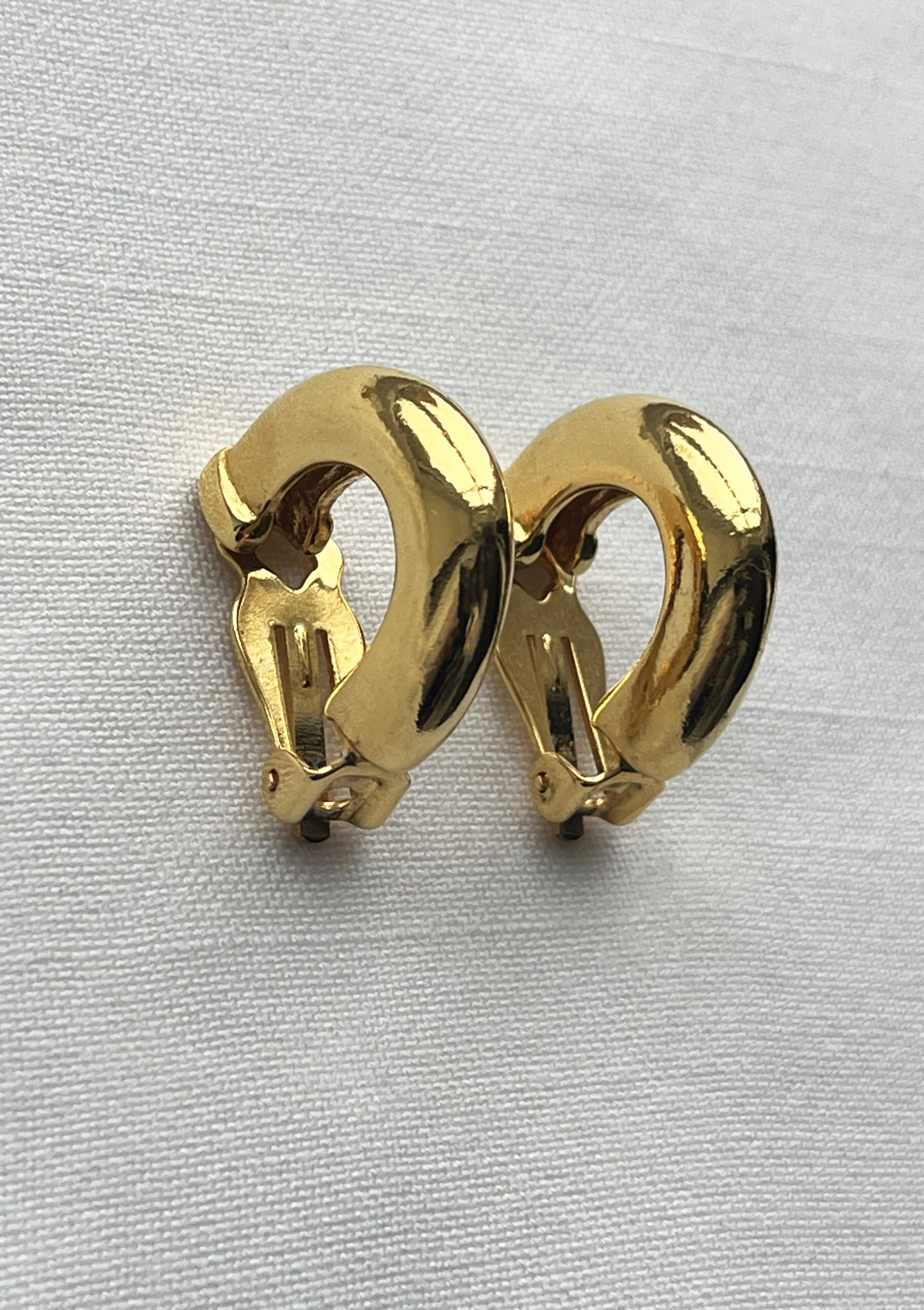 1980s Gold Door Knocker Clip-On Earrings