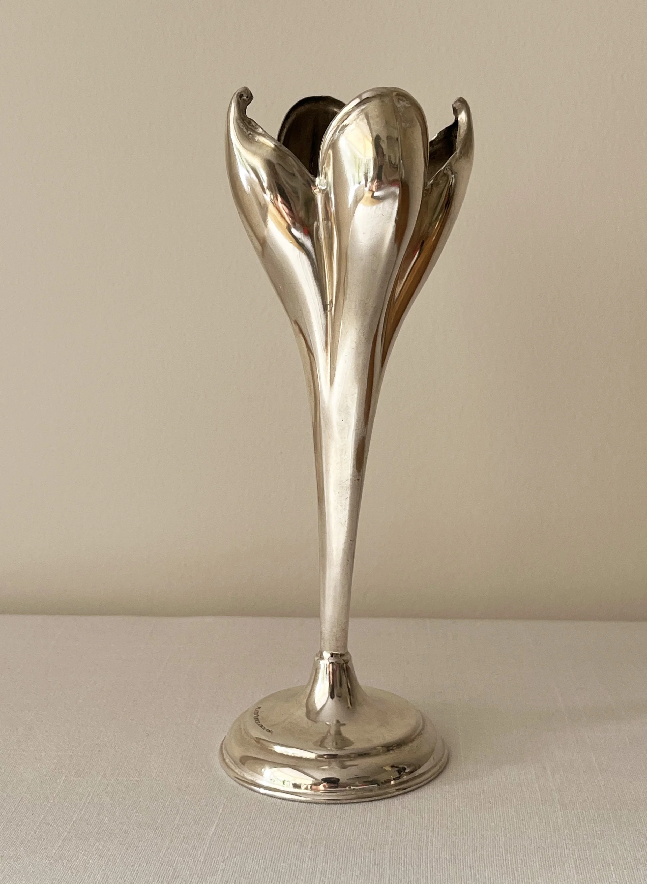MID-CENTURY ART NOUVEAU SILVER BUD VASE FRONT VIEW.jpeg