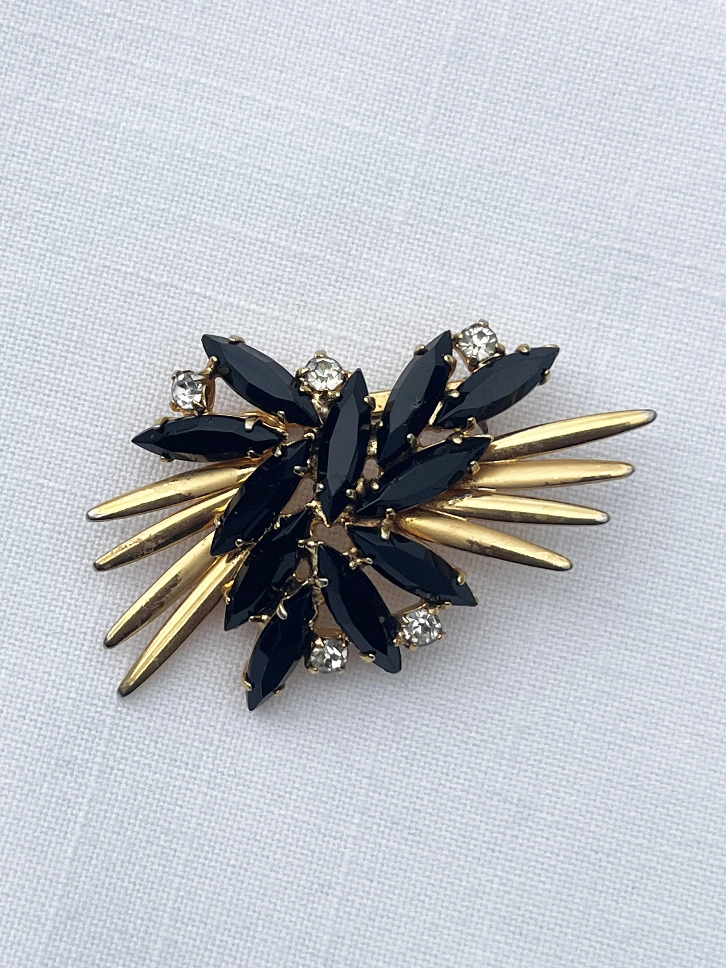 Mid Century Rhinestone Spray Brooch
