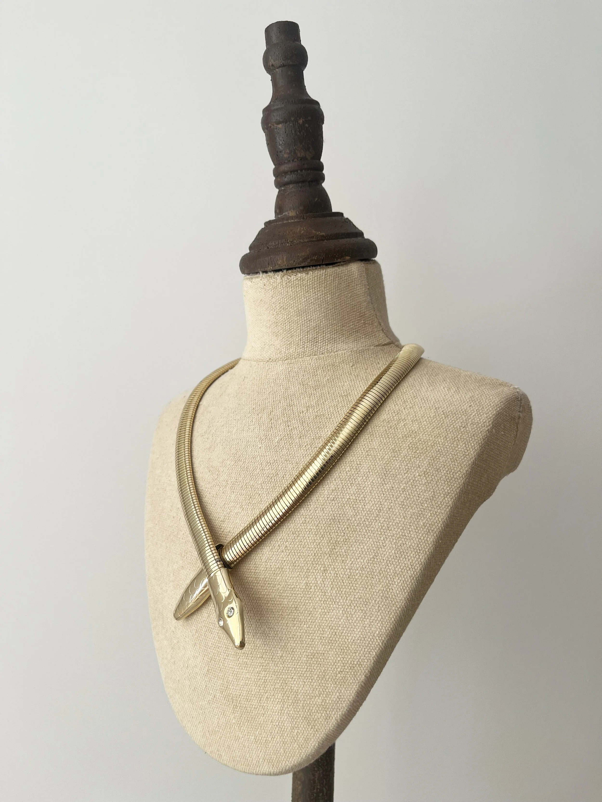 1980s SERPENT CHOKER SIDE VIEW.jpg