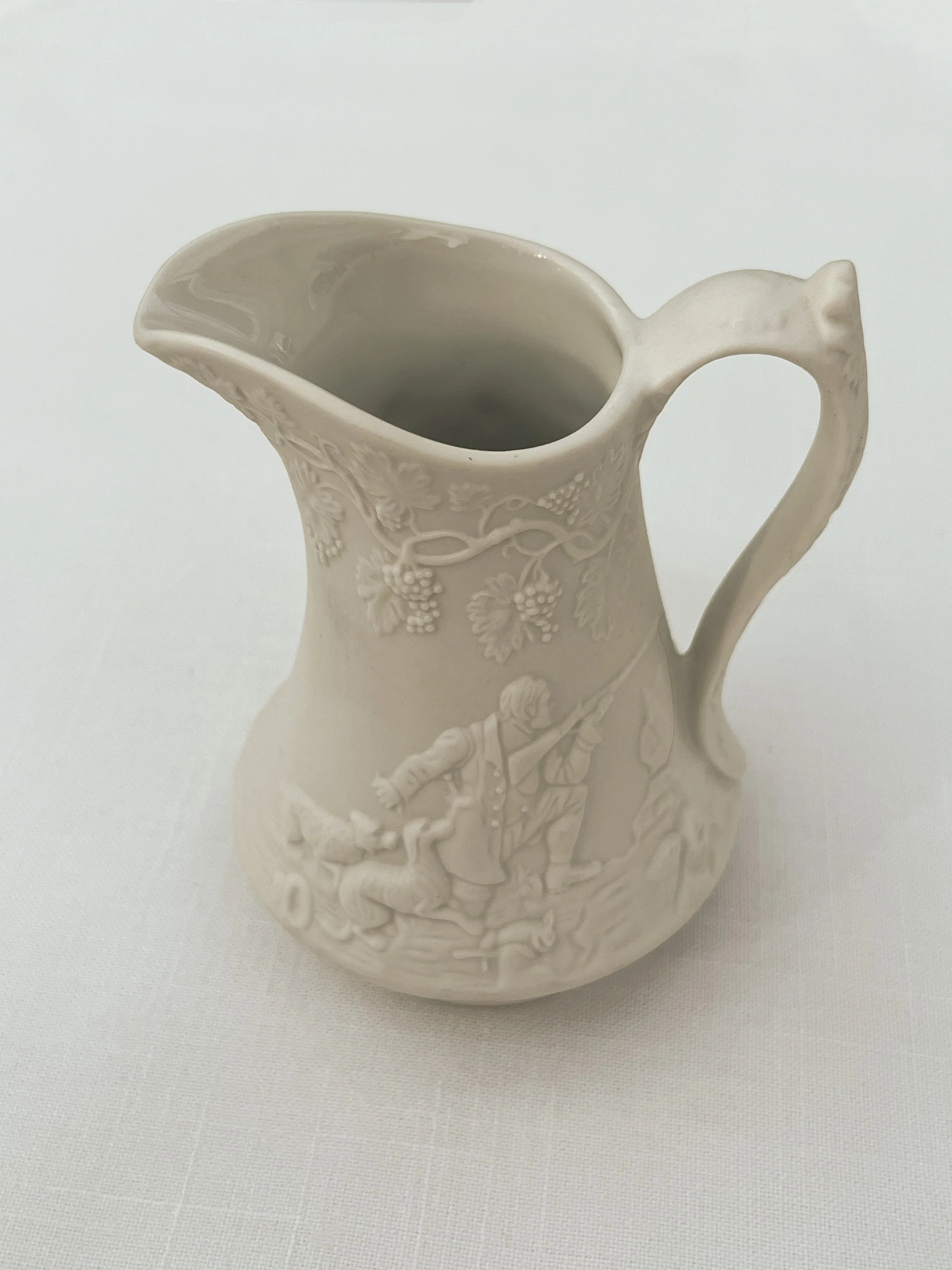 Jug 2.jpg