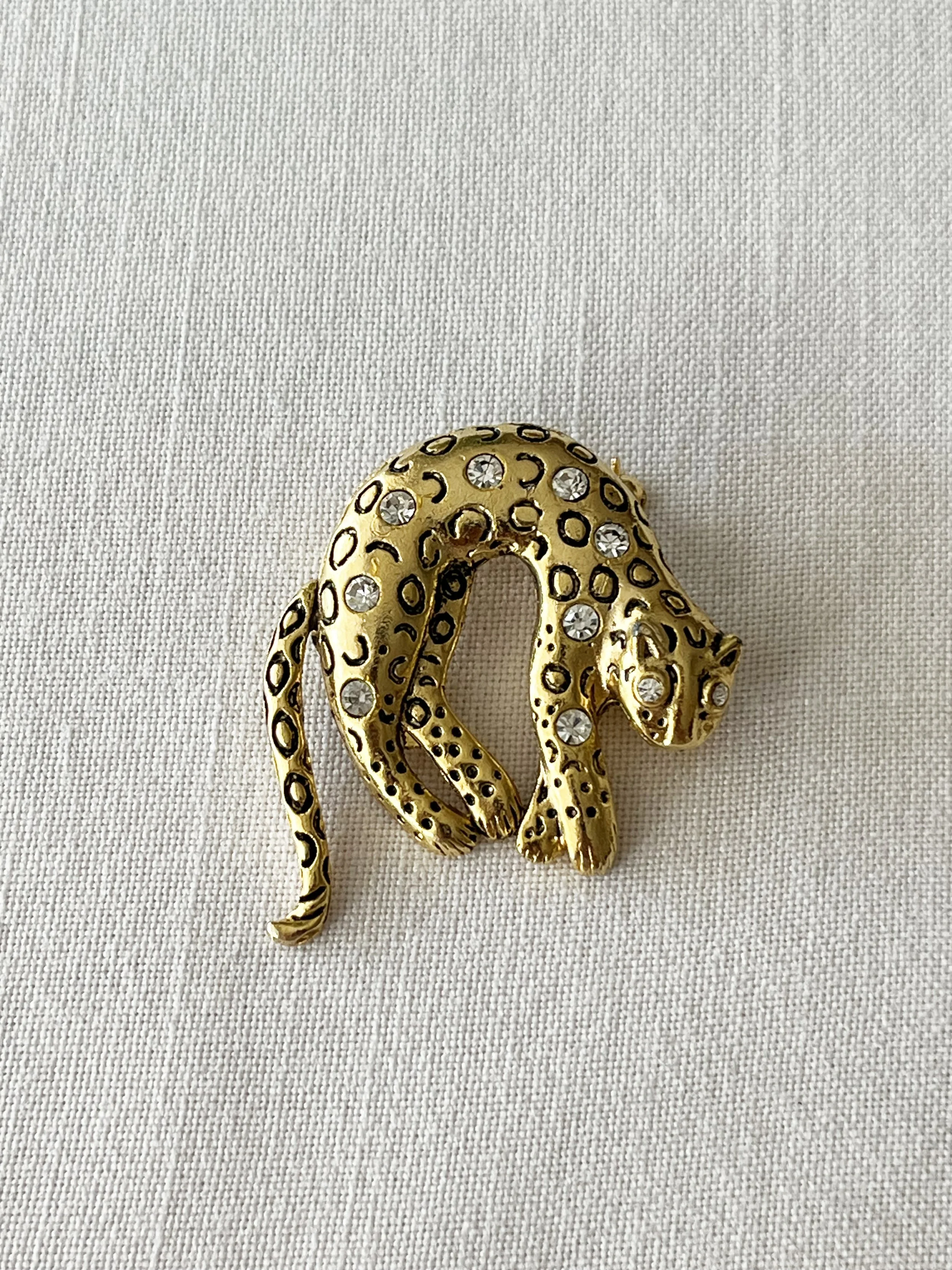1980s Big Cat Pin Brooch With Articulated Tail