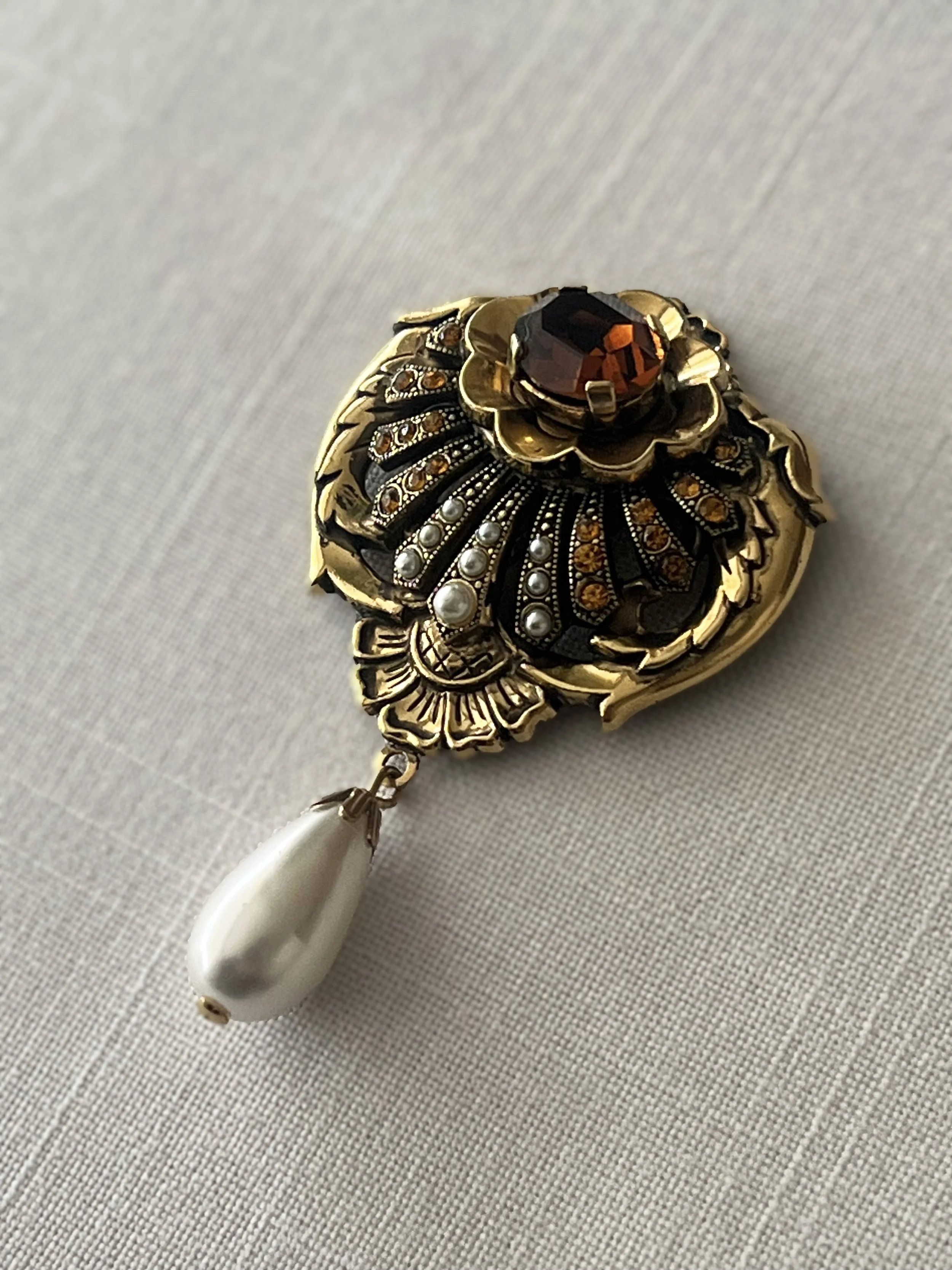 Amber Stone Decorative Brooch