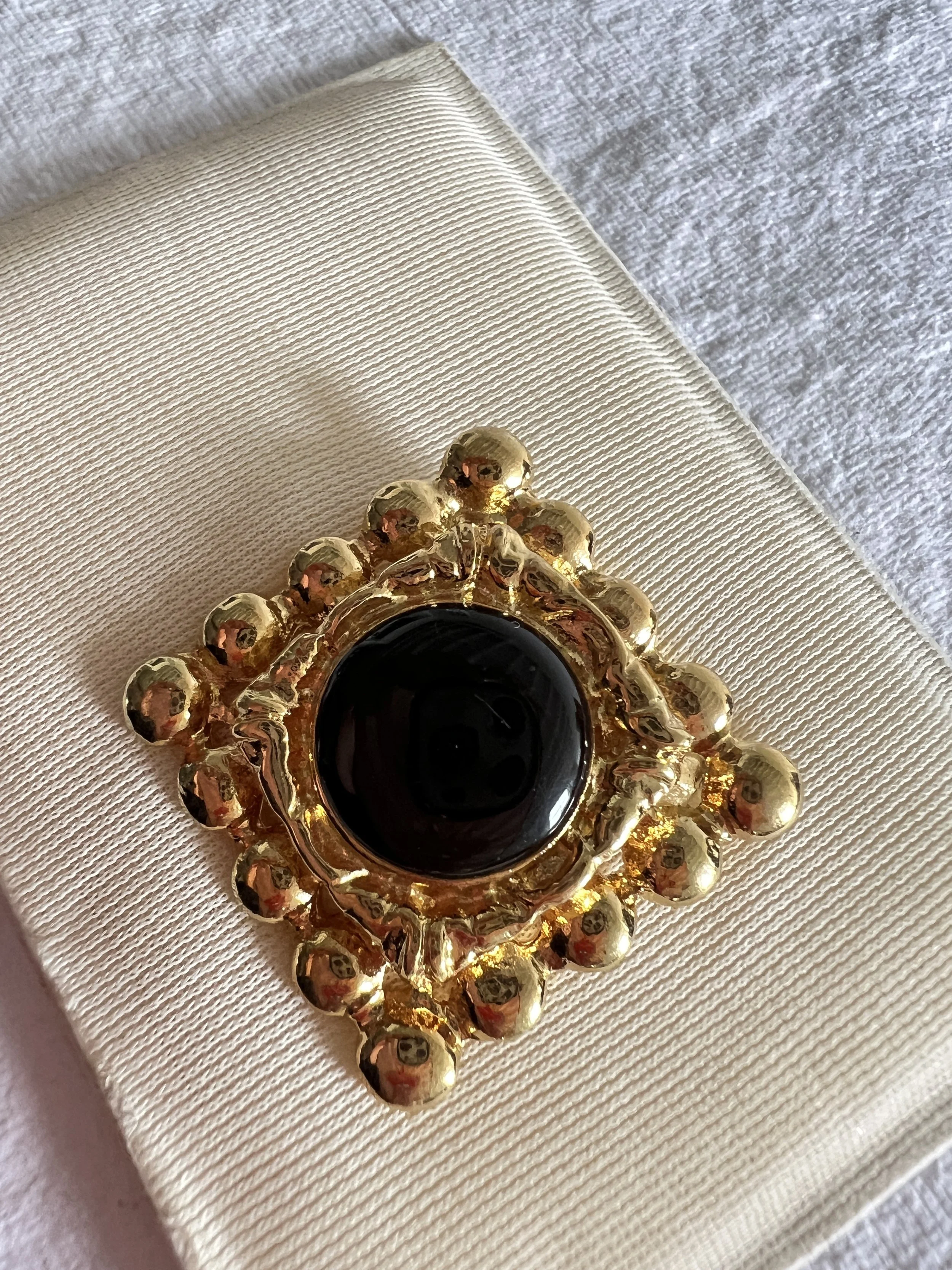 Square Scarf Clip