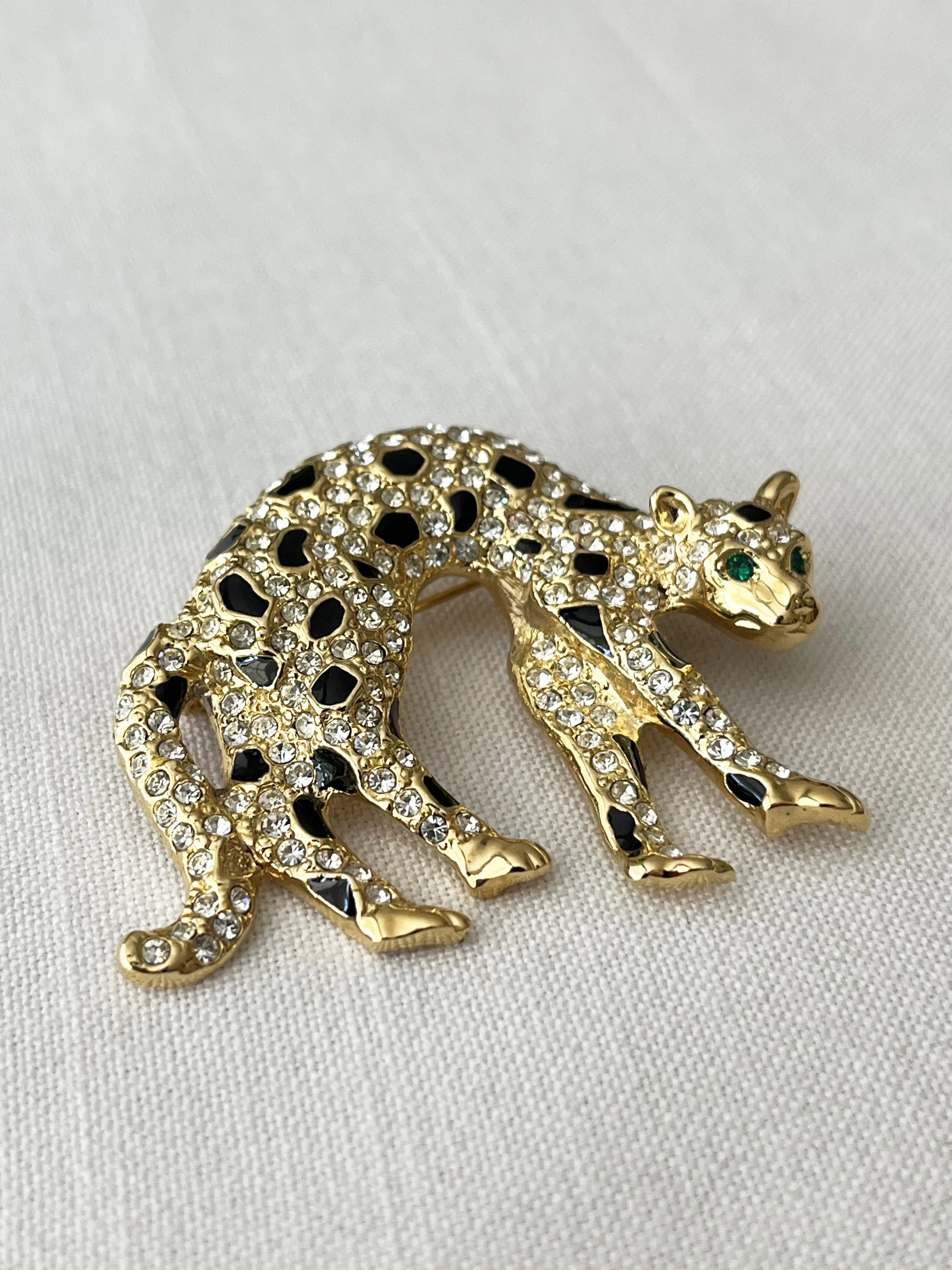 1990s PAVE RHINESTONE ARCHING BIG CAT PIN BROOCH ON SIDE.jpeg