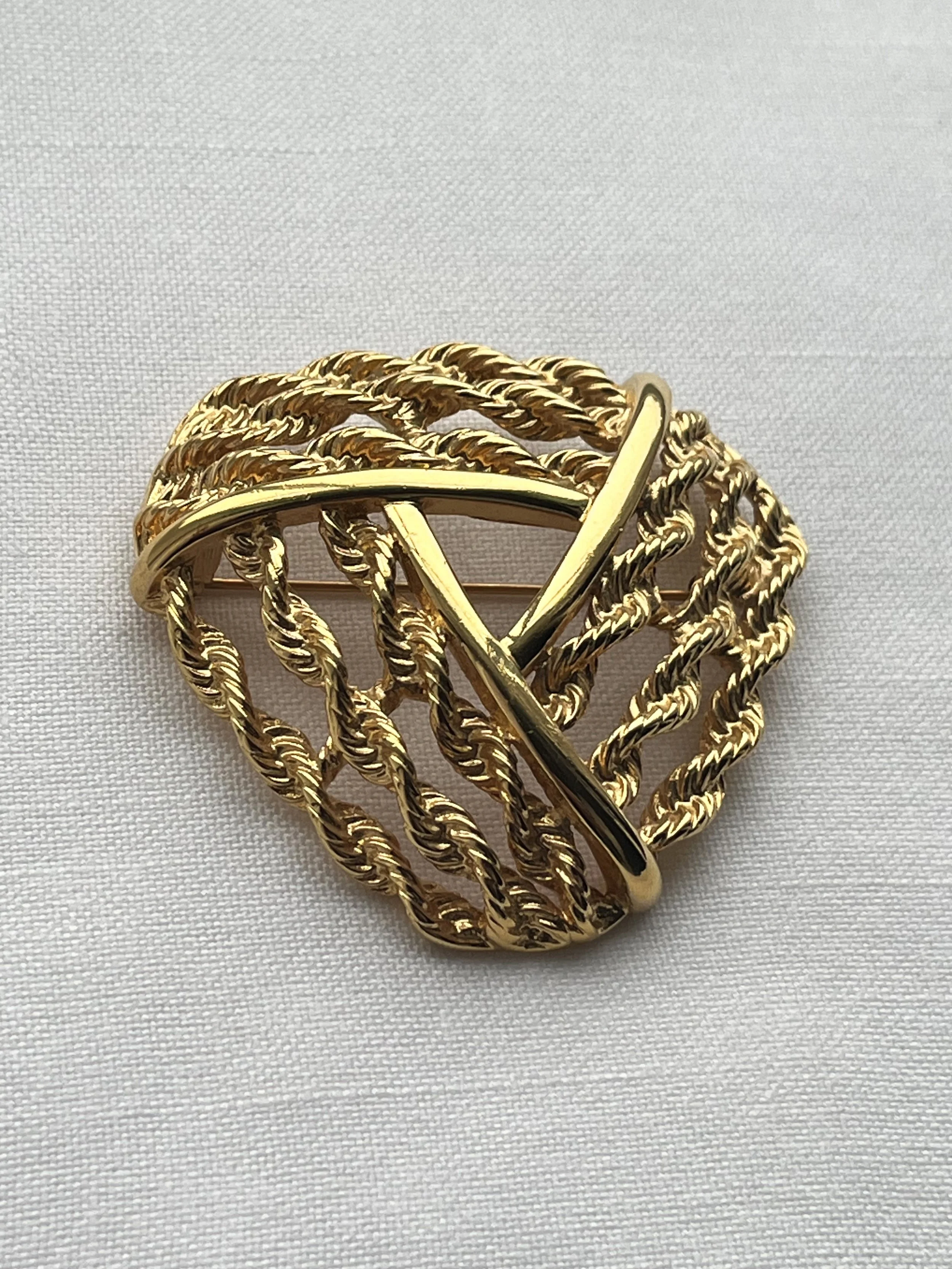 1980s Monet Rope Chain Brooch