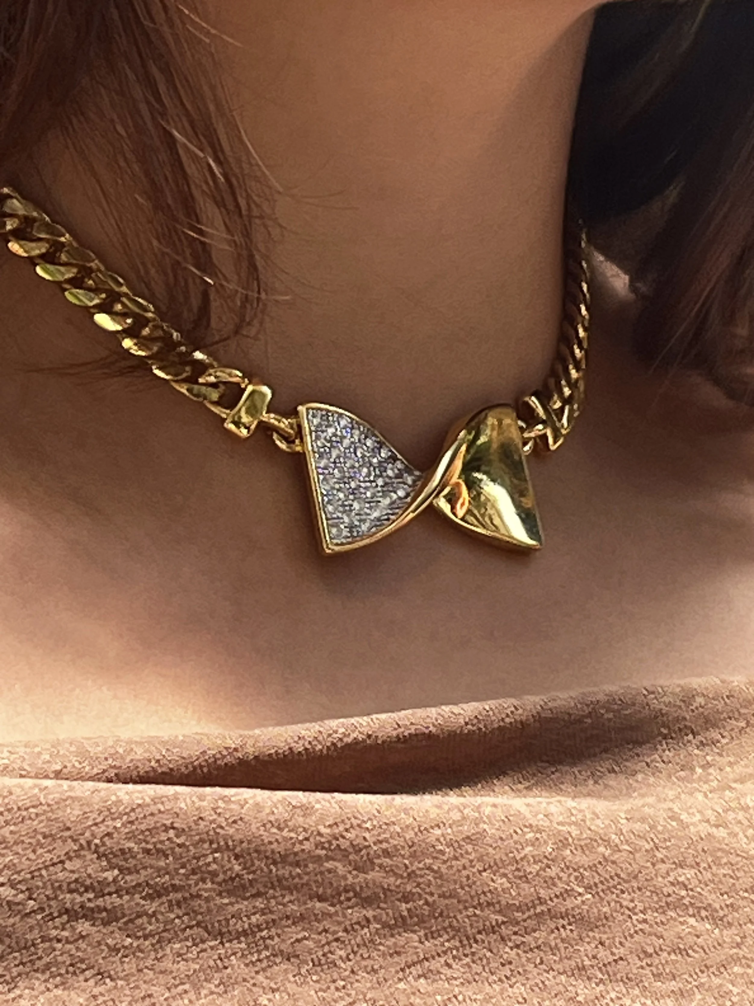 1990s Gold Crystal Bow Choker