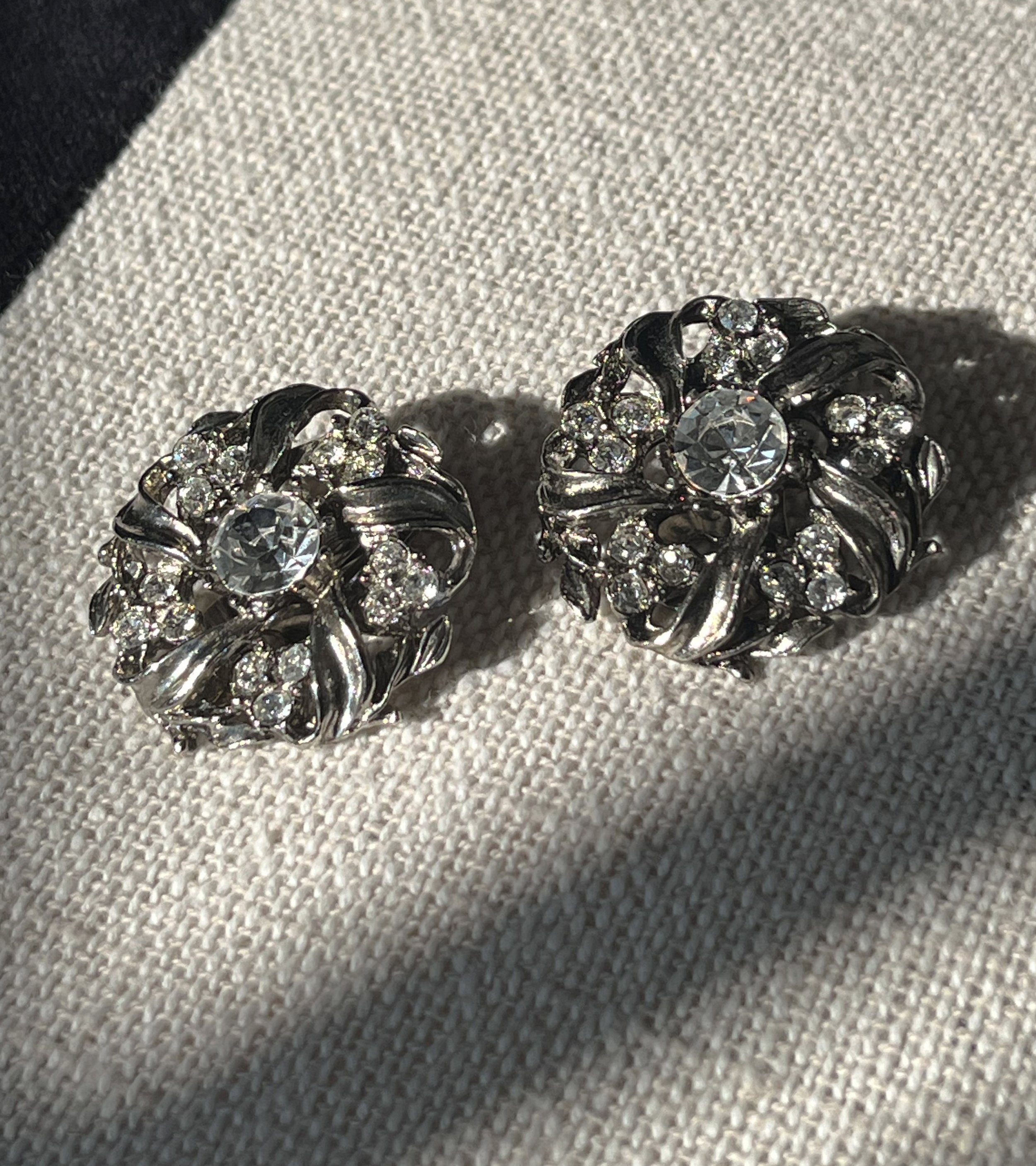 1960s Vintage Rhinestone Earrings
