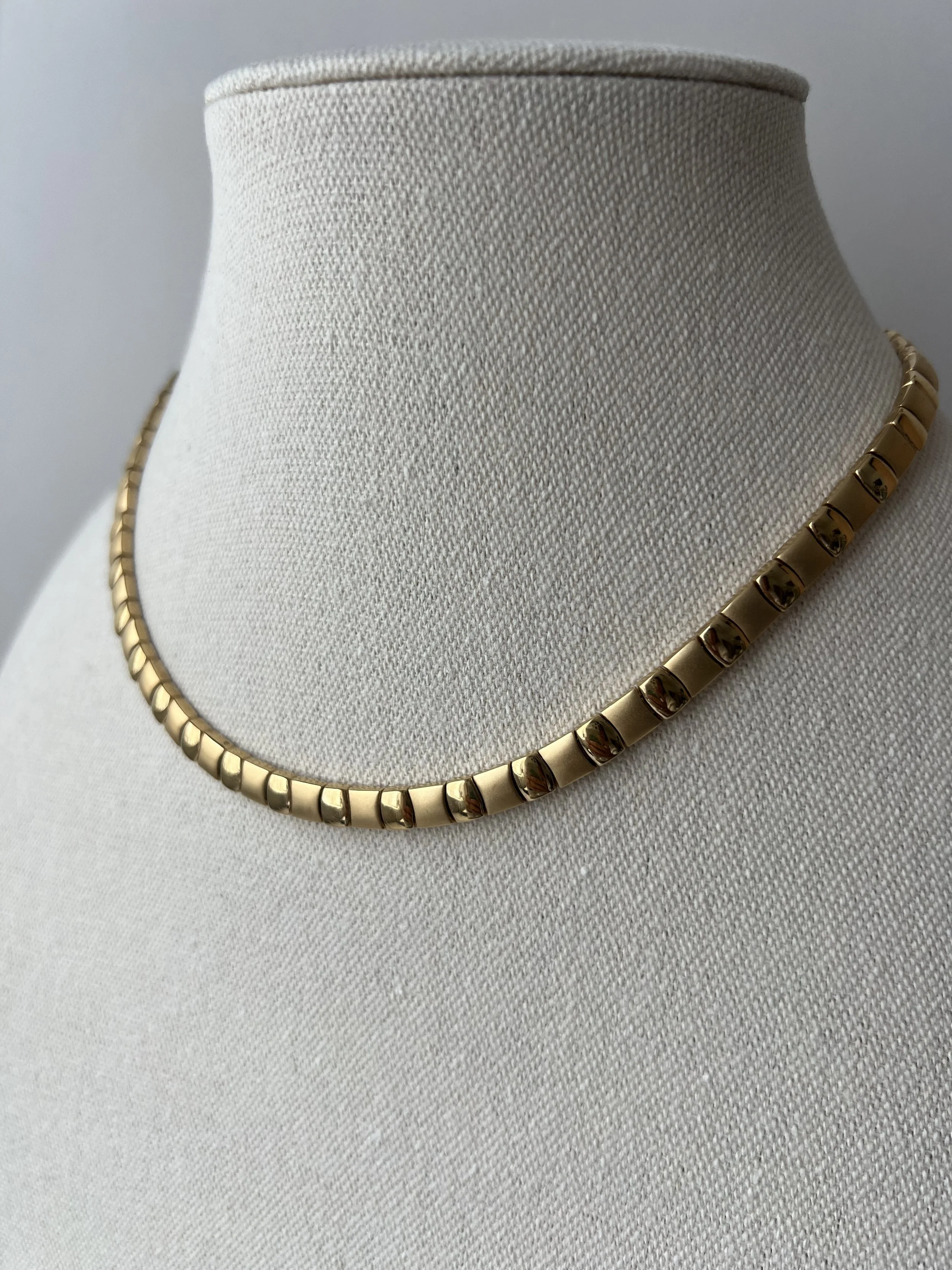 1980s Gold Bar Link Choker