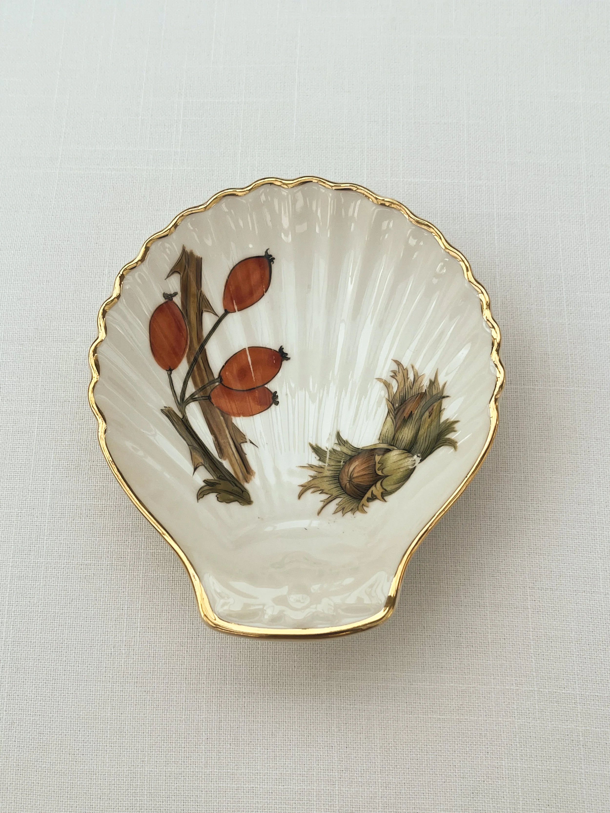 1960s ROYAL WORCESTER -5.jpg