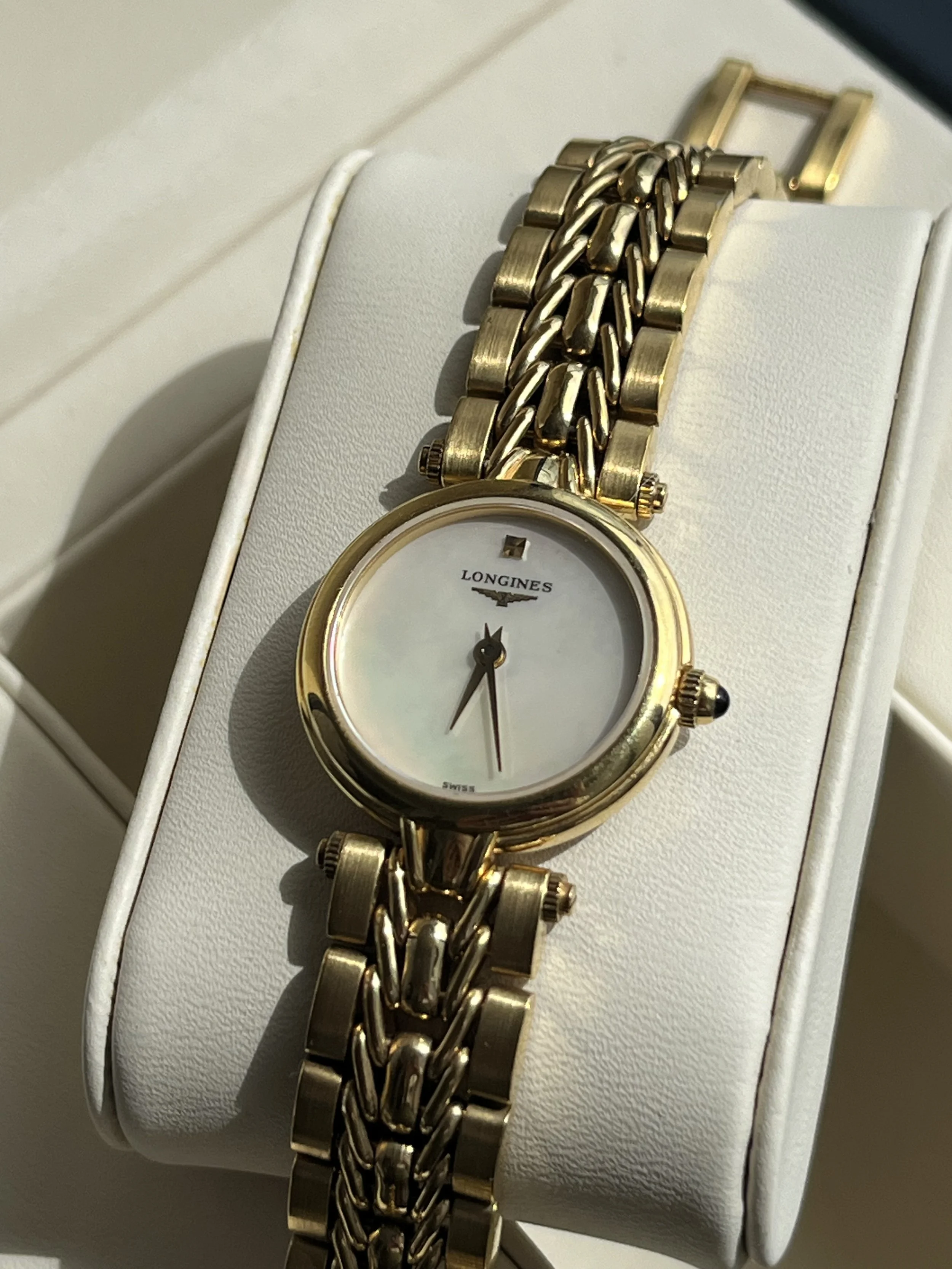 Longines Gold Quartz Wrist Watch With Mother of Pearl