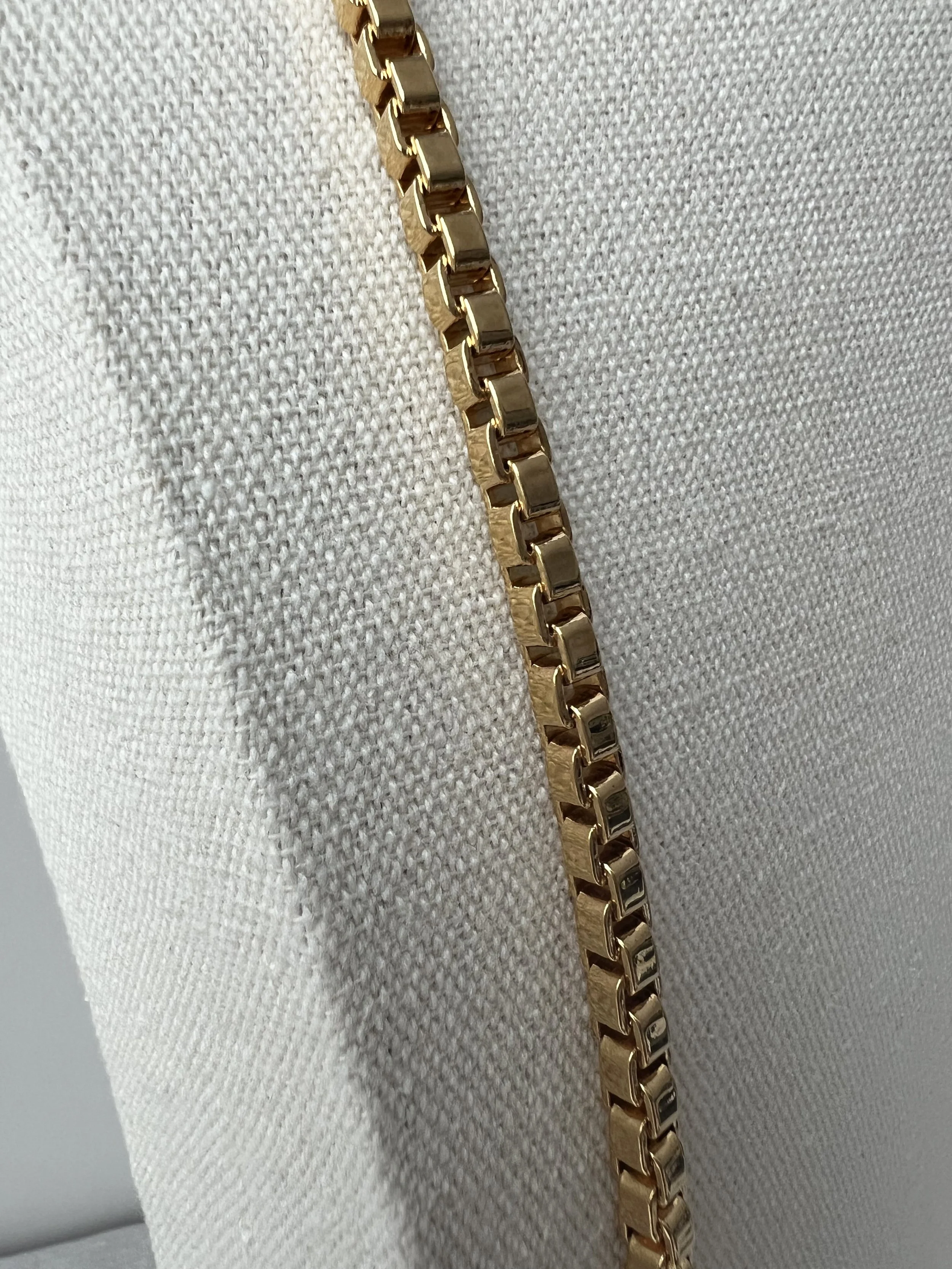 Monet Gold Box Cube Chain