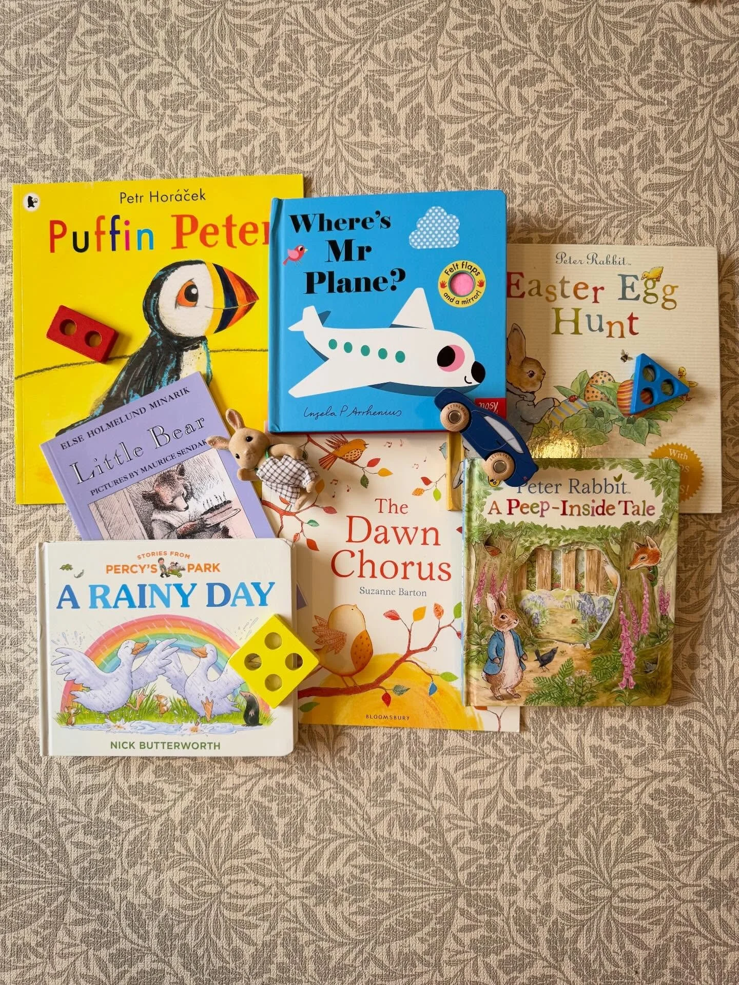 A days worth of reading 📖 

Books mixed in with toys, puzzles on the floor, pages turned between giggles and questions (in this house its mostly Quack? Which translates to are there any ducks? 🦆) 

Nothing fancy, just books being part of our everyd