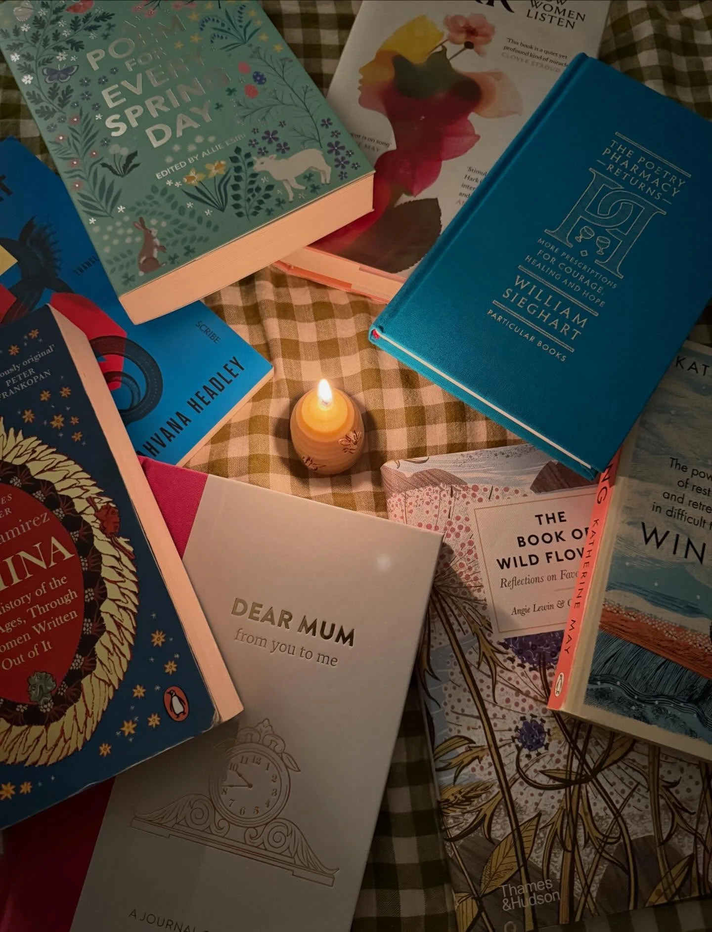 ✨Only one week until Mother&rsquo;s Day, are you ready?✨

Celebrate your mum with a gift she can return to again and again, a thoughtful Mother&rsquo;s Day treat made for slow evenings, warm drinks, and getting completely lost in a good story. 

This