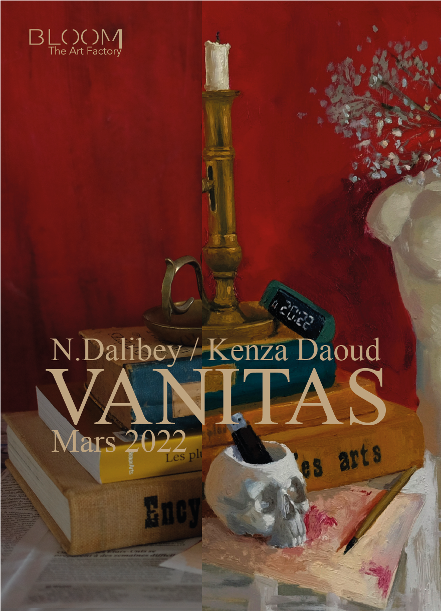 Couverture d'un livre intitulé 'VANTAS' avec l'auteur N. Dalibey / Kenza Daoud, publié en mars 2022. L'image est divisée en deux parties, une moitié montre une peinture d'une bougie, d'une balance, et d'un crayon sur une étagère avec des livres, l'au