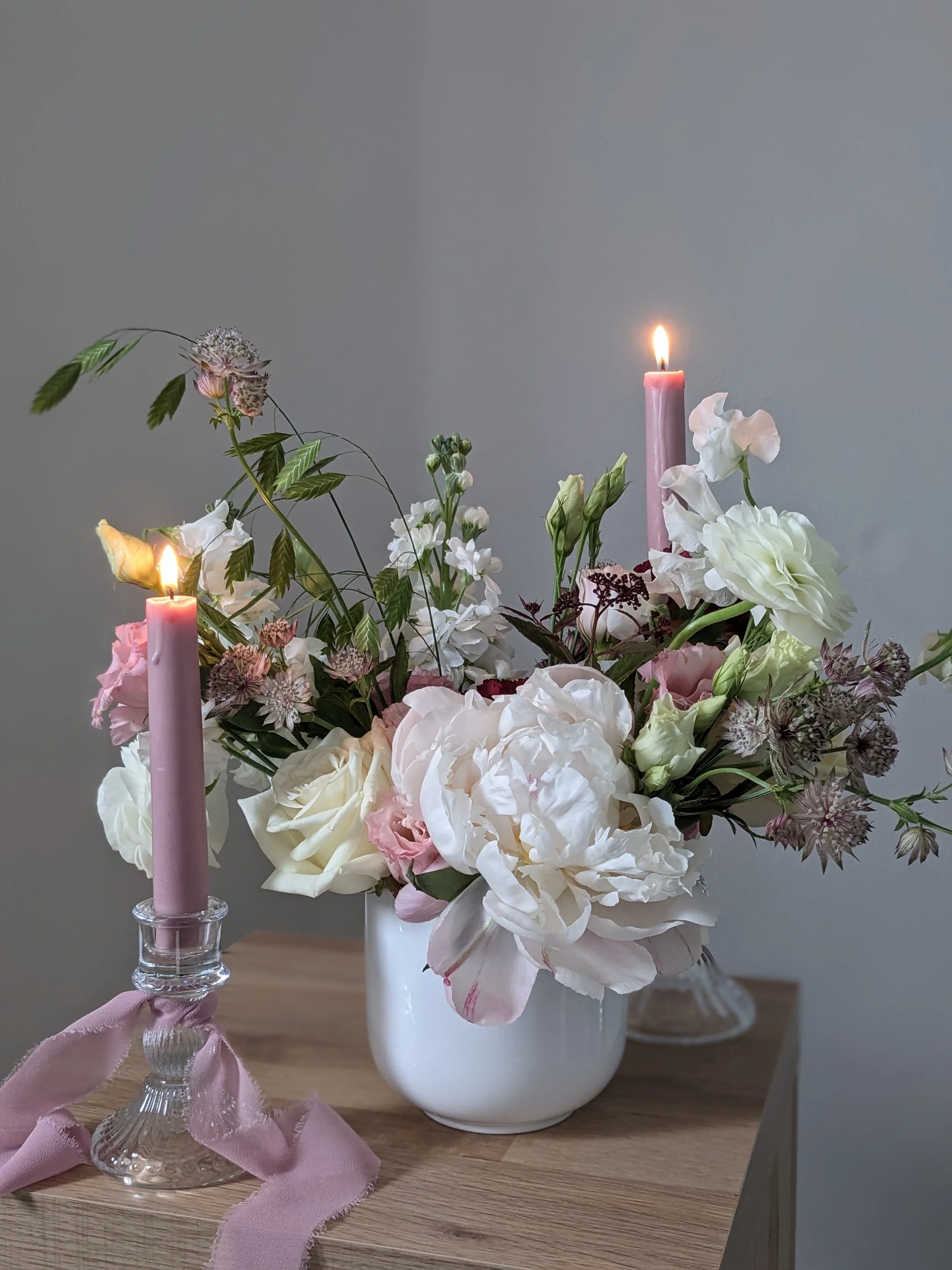 Wedding floral table arrangement