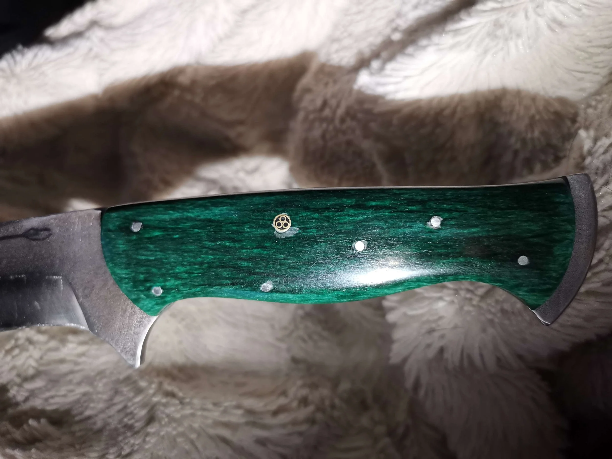 Green kukri machete