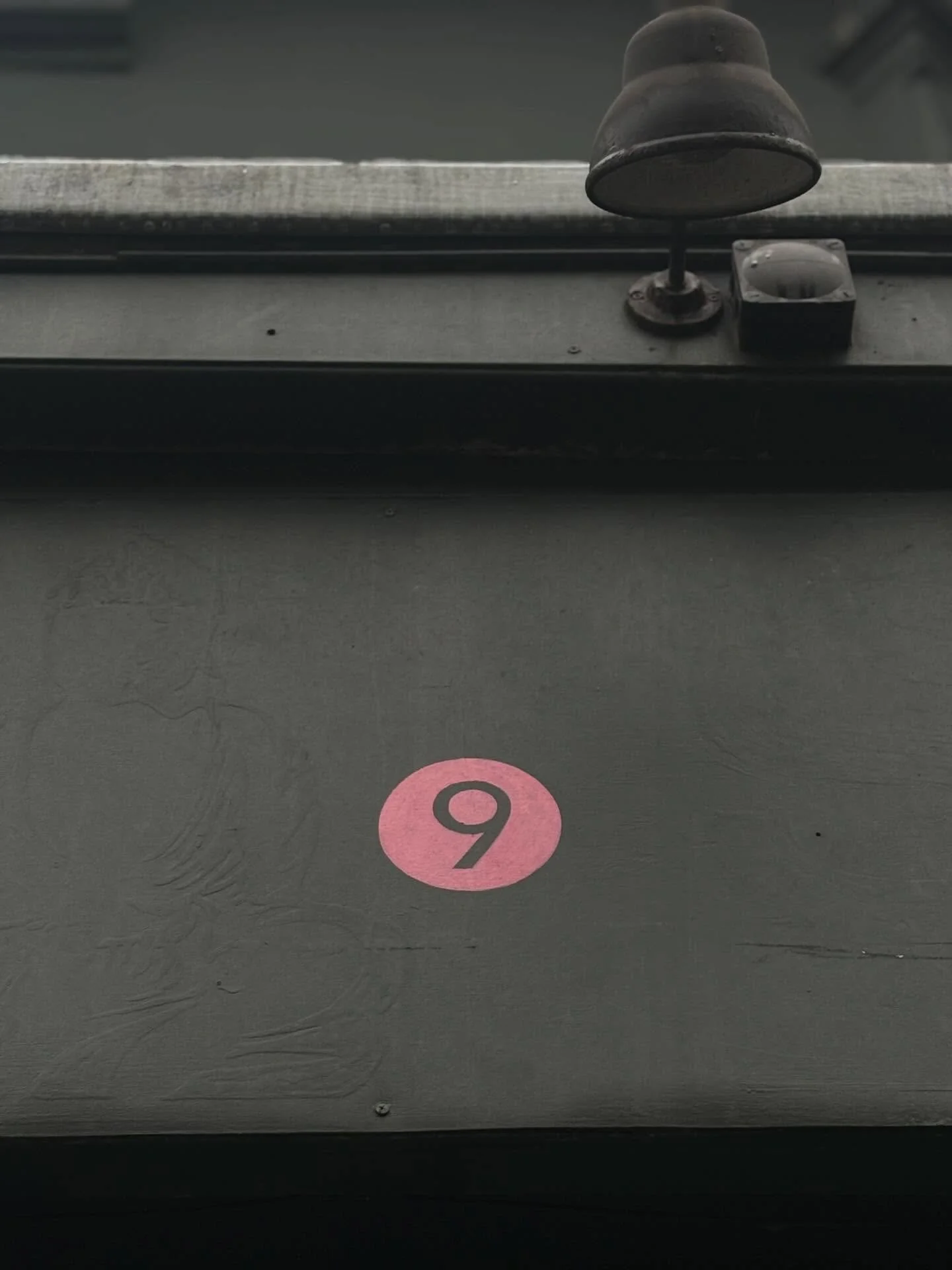 INSIDE NUMBER 9 - schedule 

We will offer a variety off quality offerings throughout the week at different price points. Small, considered and delicious. 

What and when we&rsquo;ll be cooking is currently looking like this&hellip;..

*MONDAY*

@mas