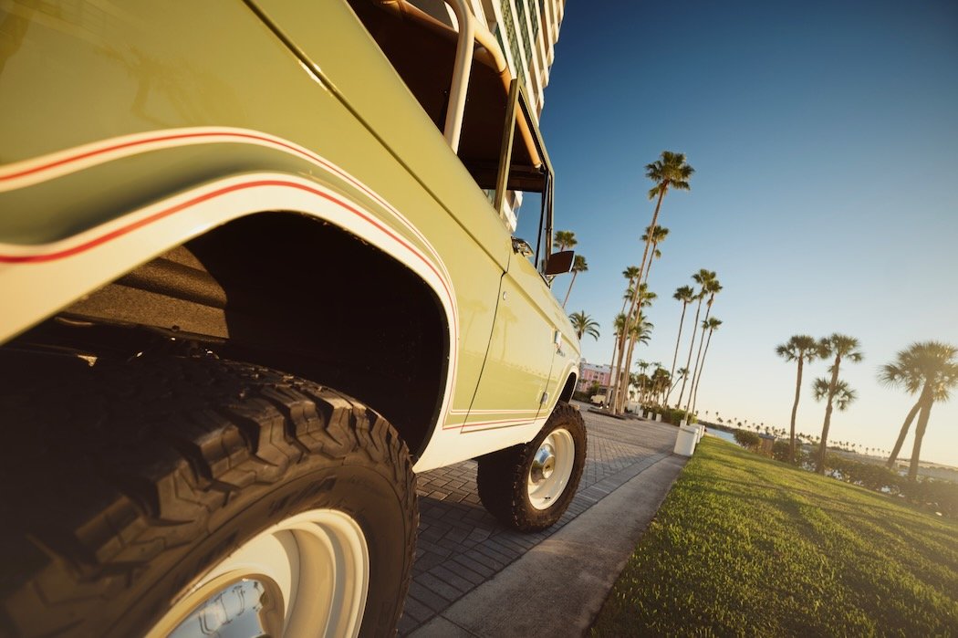 GreenBlueBronco_6.jpeg