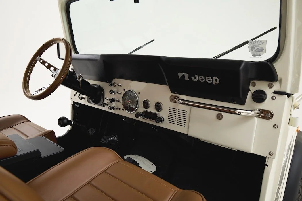 JeepCJ7_NoGraphics_21.jpeg