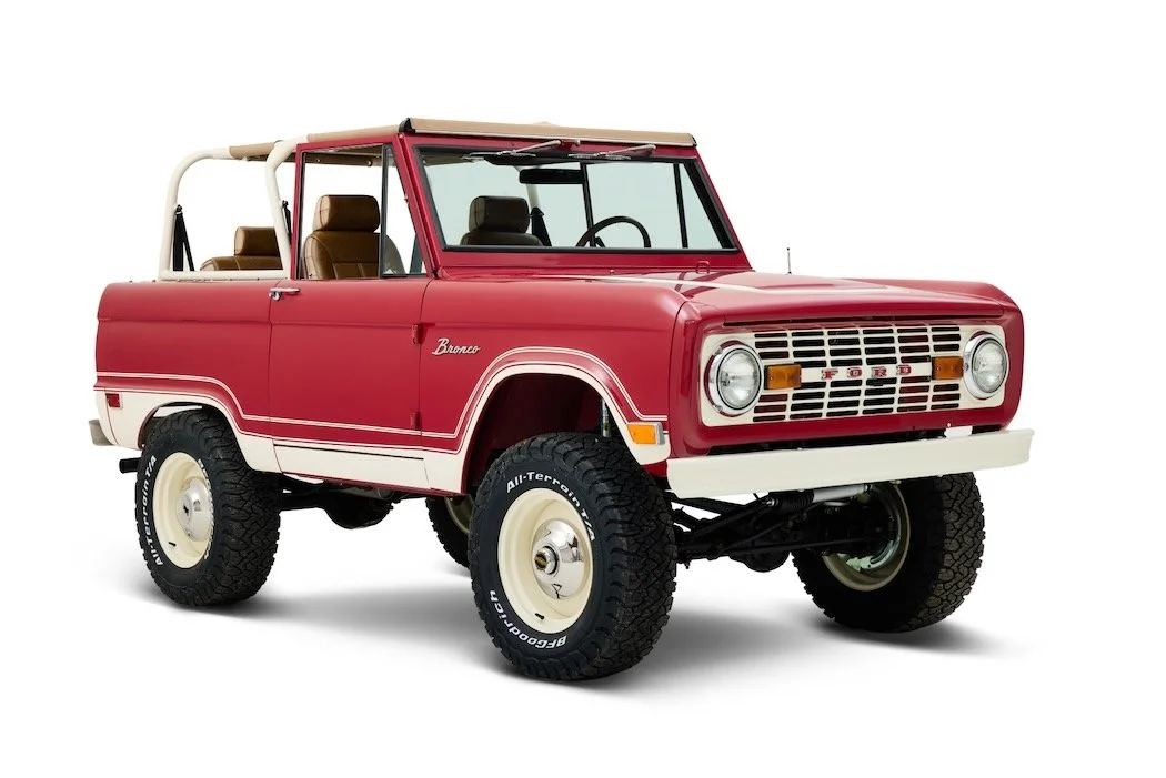 1970 Ford Bronco - Barnwood Red