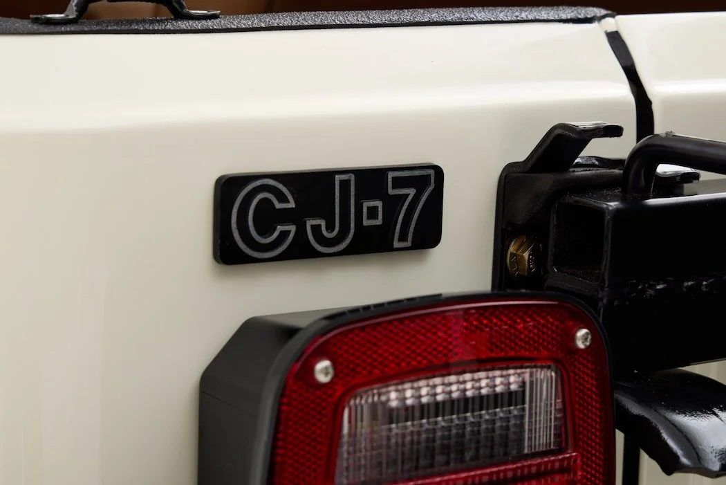 JeepCJ7_NoGraphics_26.jpeg