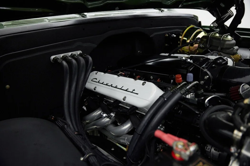Chevy_K5_GreenTan_152.jpeg