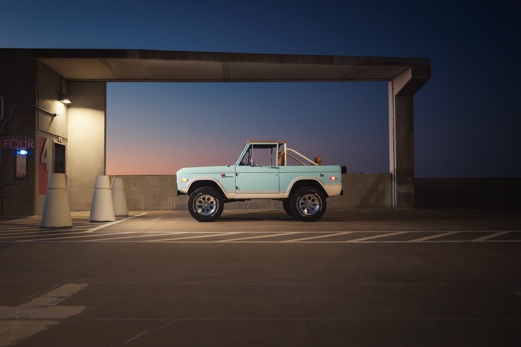 GreenBlueBronco_13_Crop2.jpeg