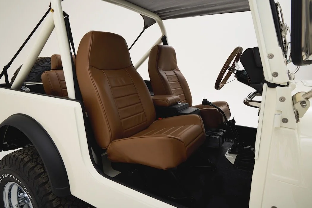 JeepCJ7_NoGraphics_12.jpeg