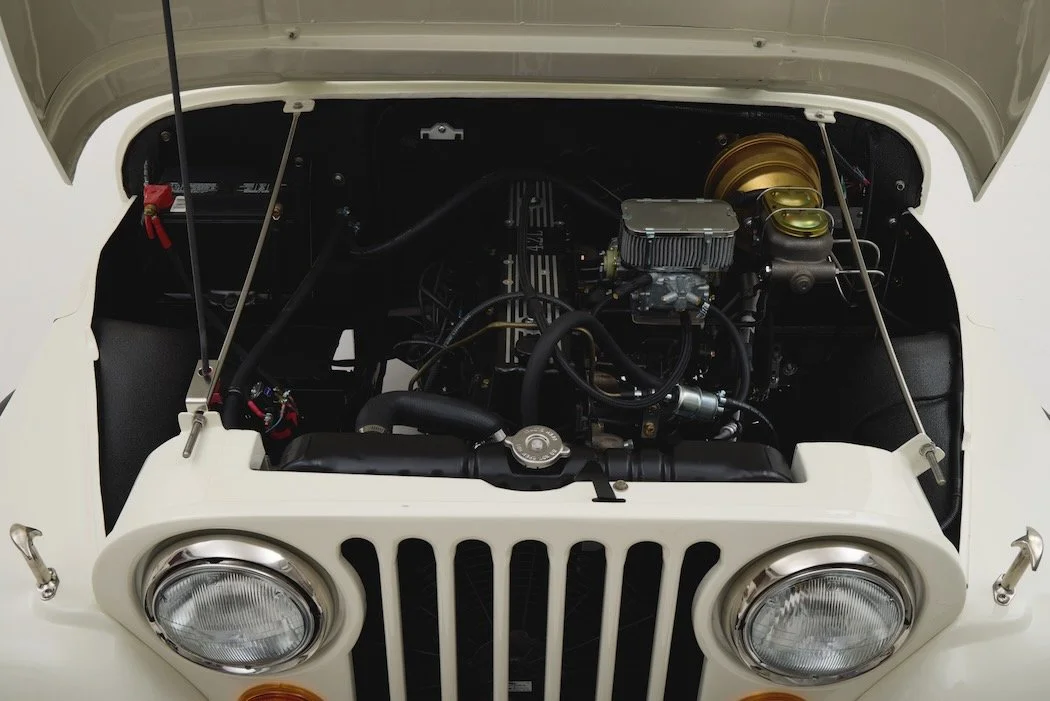 JeepCJ7_NoGraphics_8.jpeg