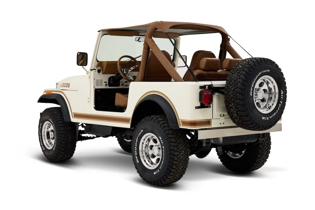 CJ7_Graphics_4.jpeg