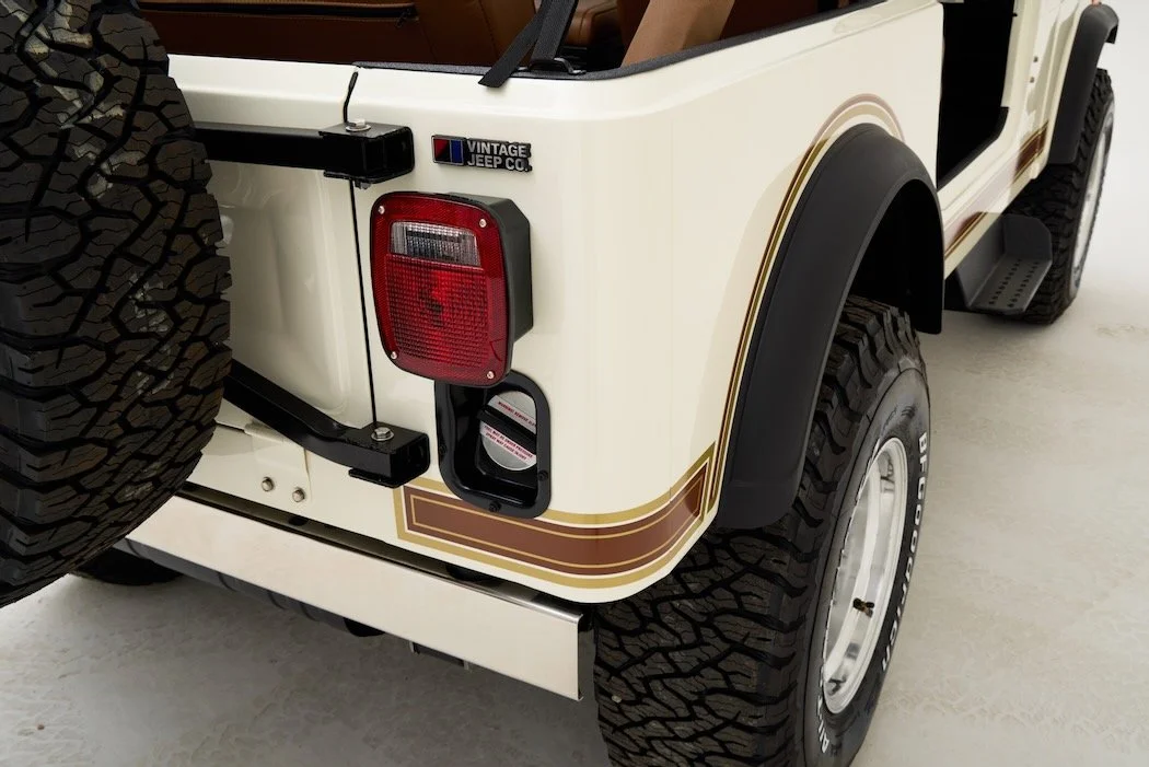 JeepCJ7_Graphics_53.jpeg