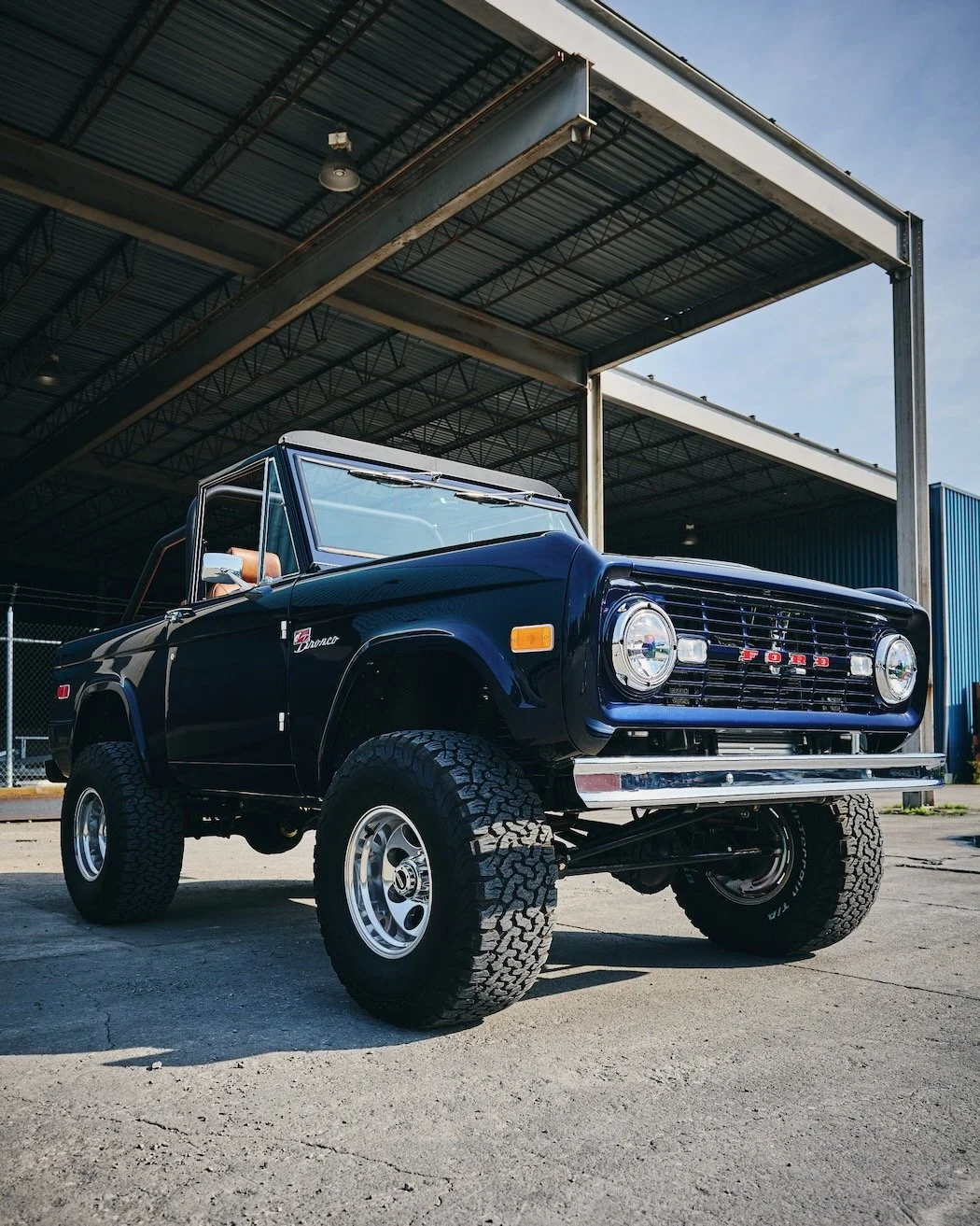 Navy-Coyote-Bronco_No-Trim_48.jpeg