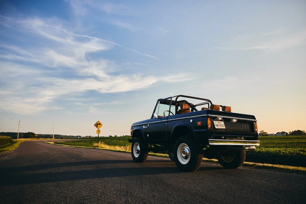 Navy-Coyote-Bronco_With-Trim_51.jpeg