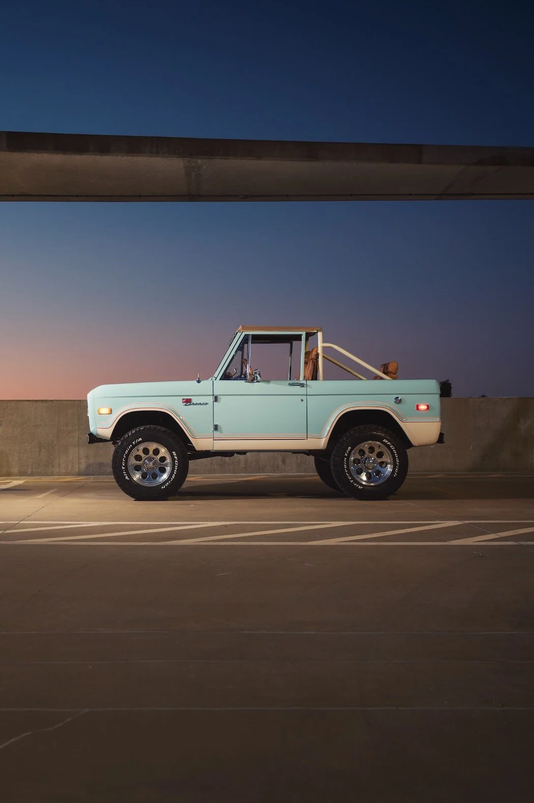GreenBlueBronco_13_Crop1.jpeg