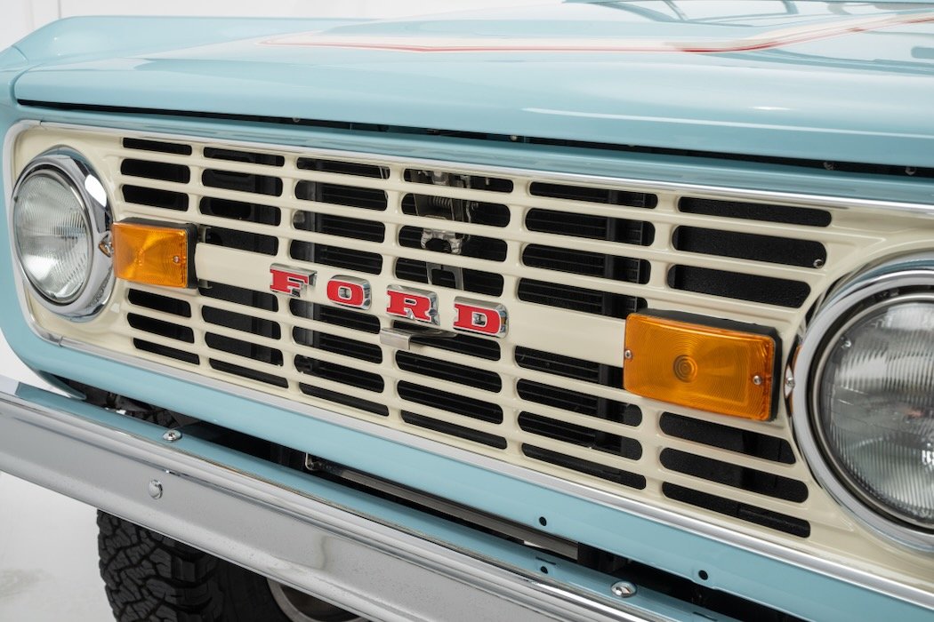 Bronco Grille.jpeg