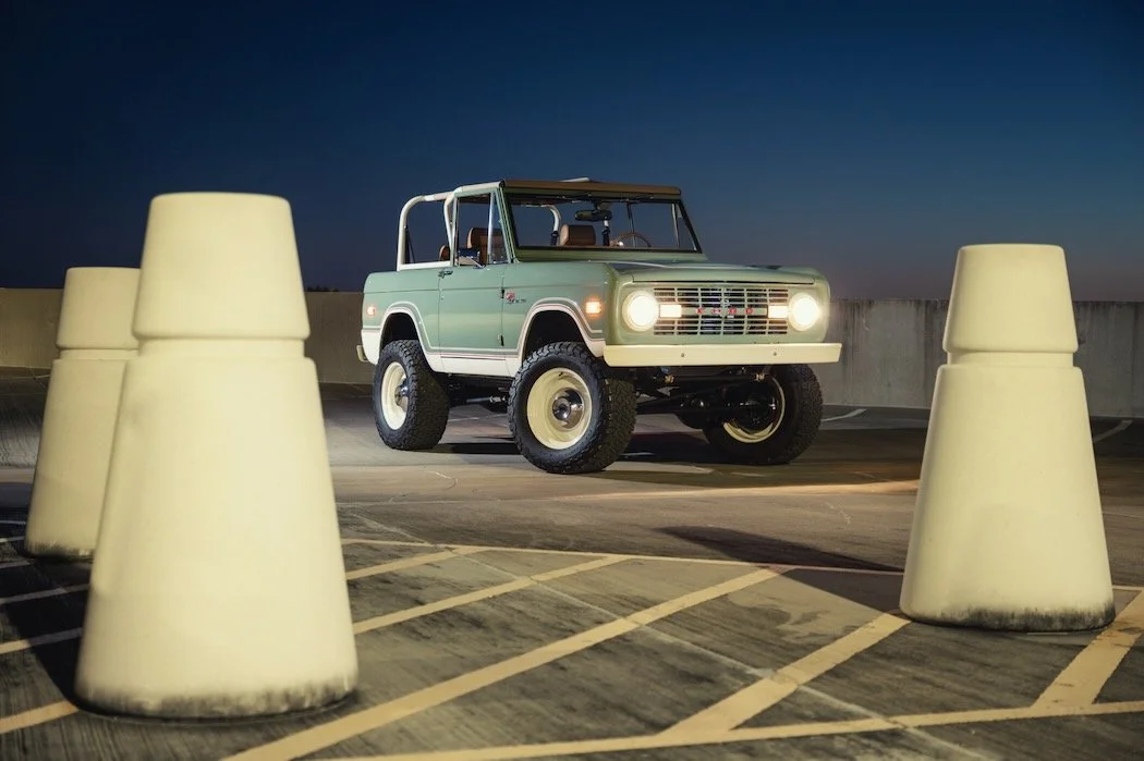 GreenBlueBronco_17_Crop1.jpeg