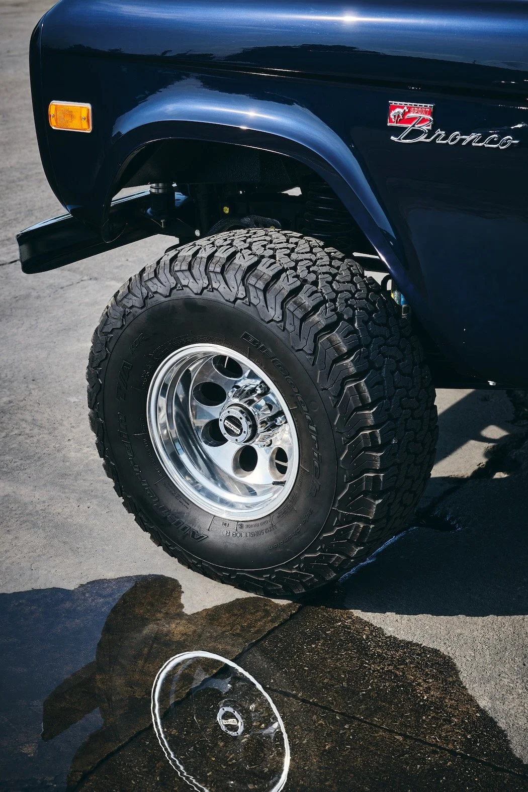 Navy-Coyote-Bronco_No-Trim_47.jpeg