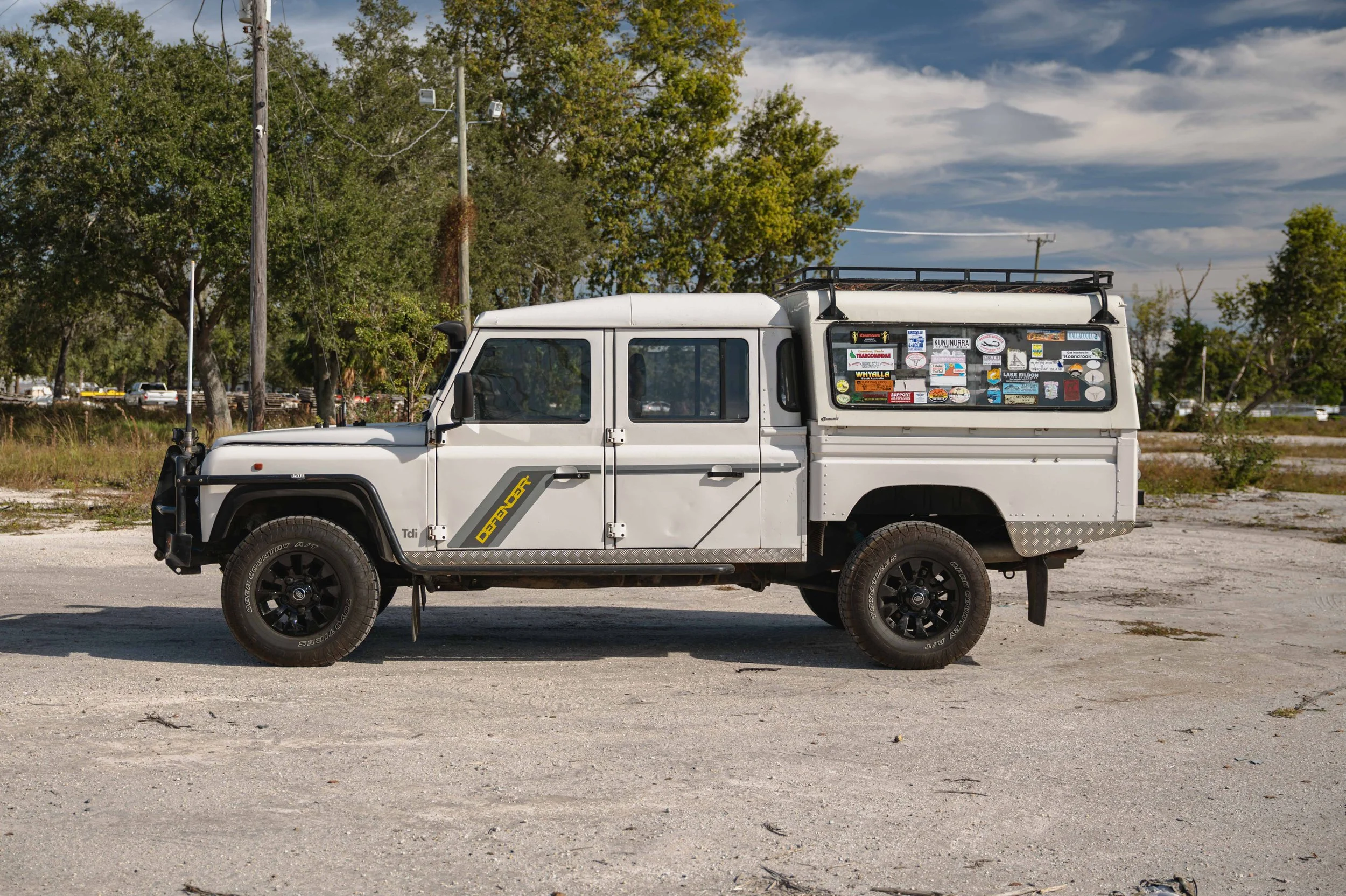 Defender-04.jpg