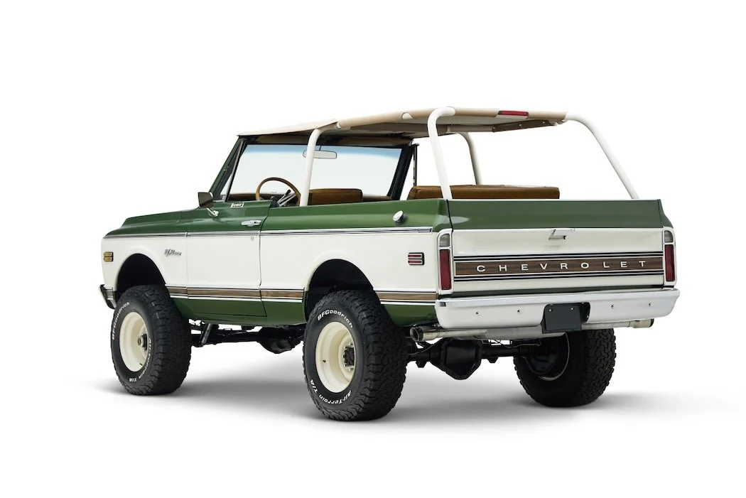 Chevy_K5_GreenTan_1.jpeg
