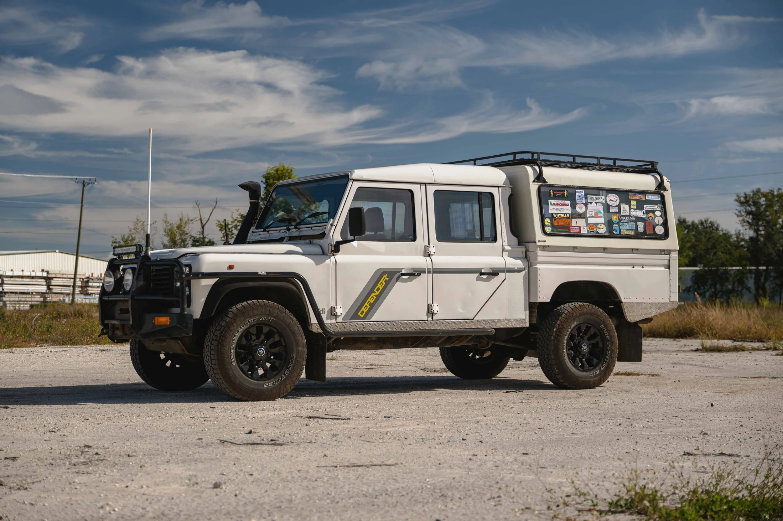 Defender-03.jpg