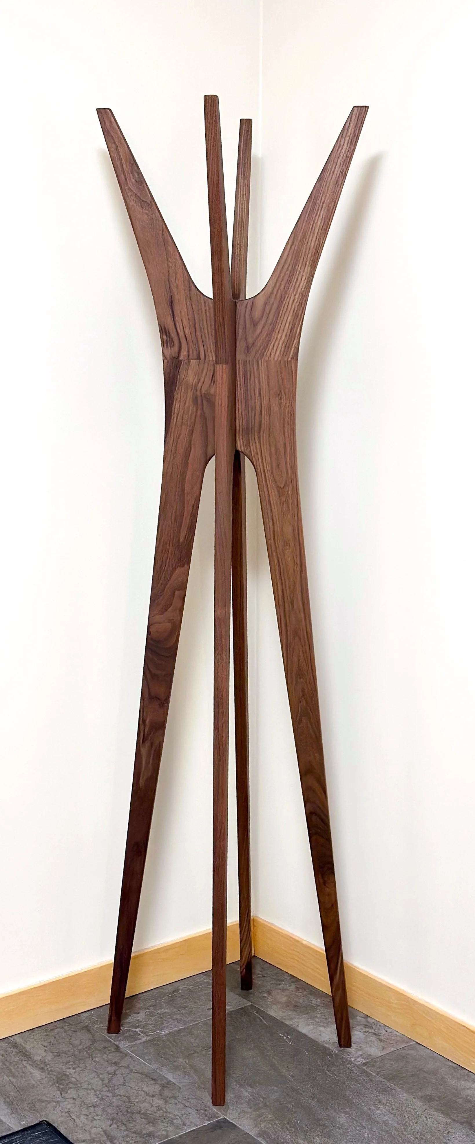 Background Mike-55.jpg